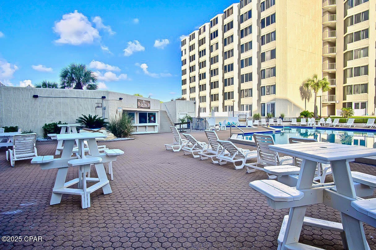 Image 22 For 8817 Thomas Drive A112