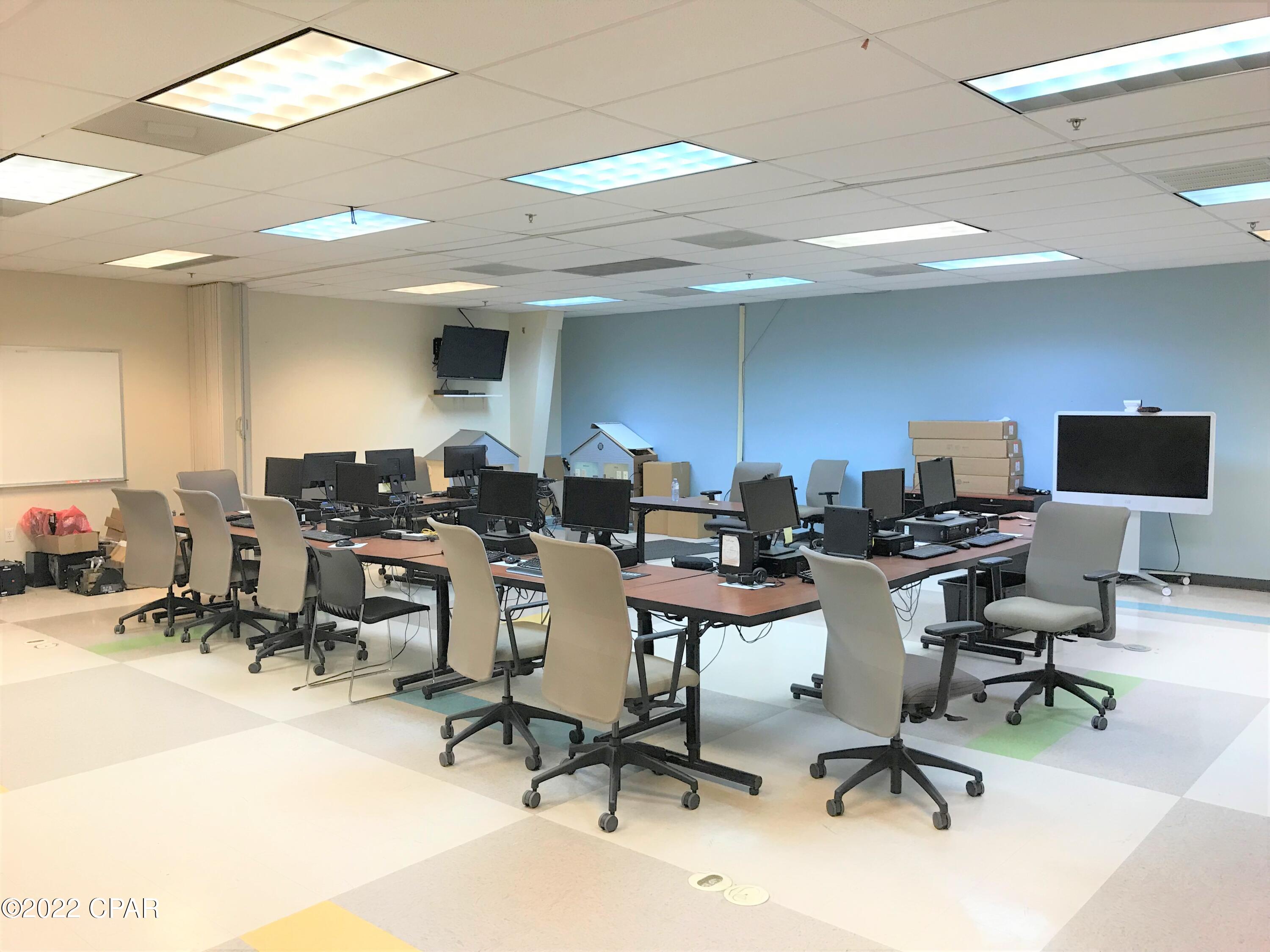 F0nd Aqrg7qelmqudq6ltc_xe9tqkipdbfz3kvsnxjc