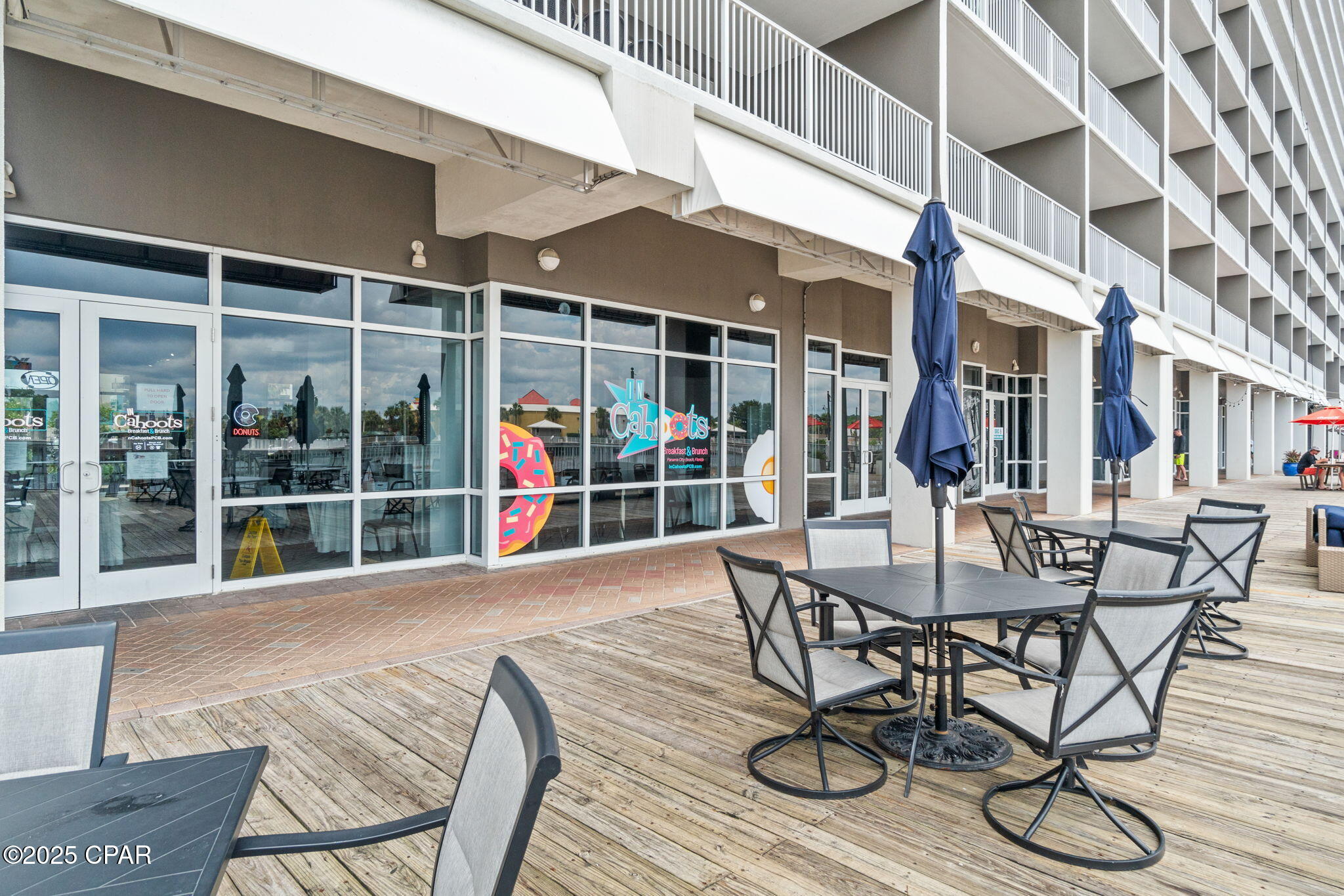 Image 35 For 9860 Thomas Drive 714