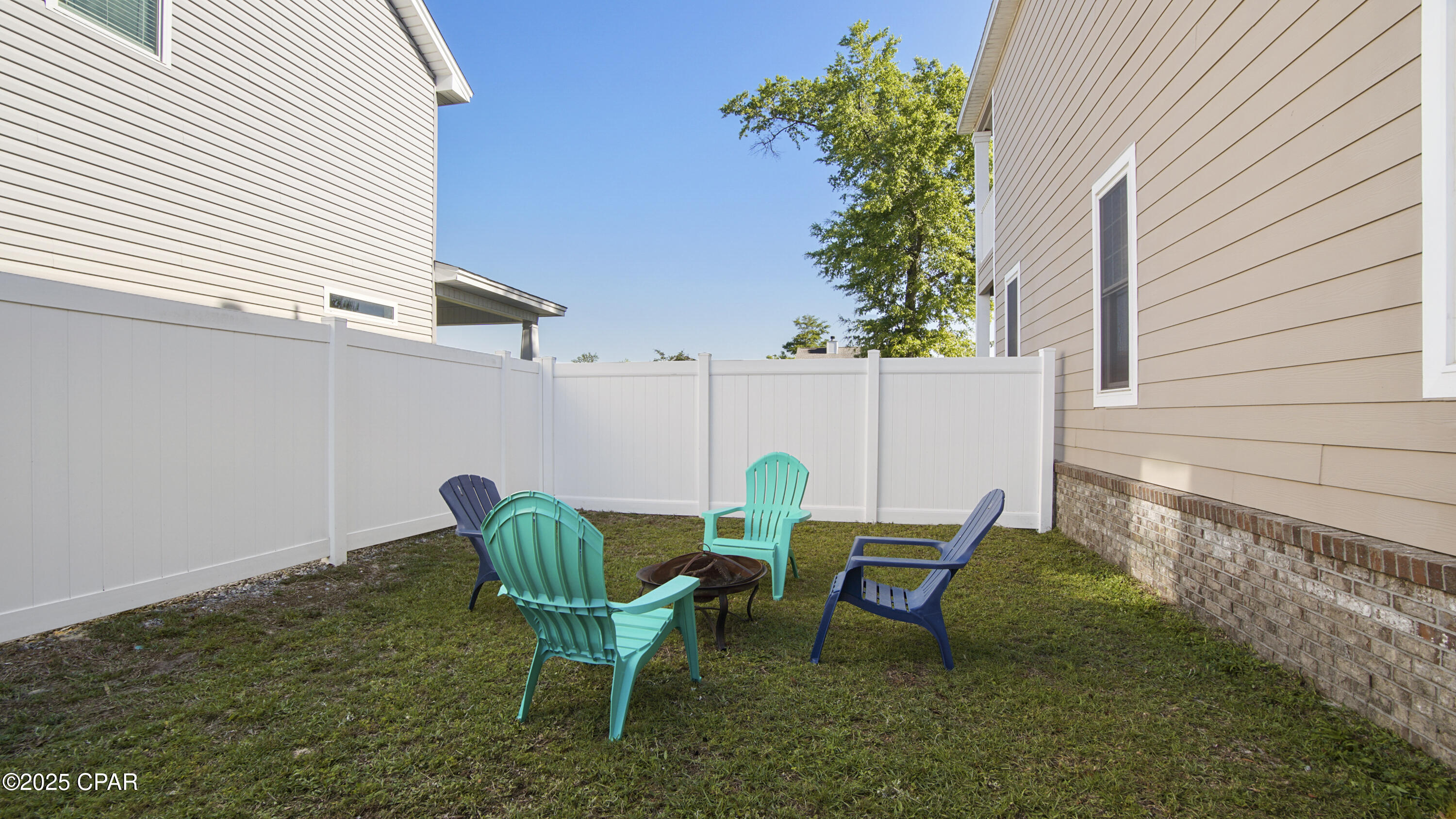 1jzndm6sy F_ah6s7owfeynoor N Qj3puluxm97g7u