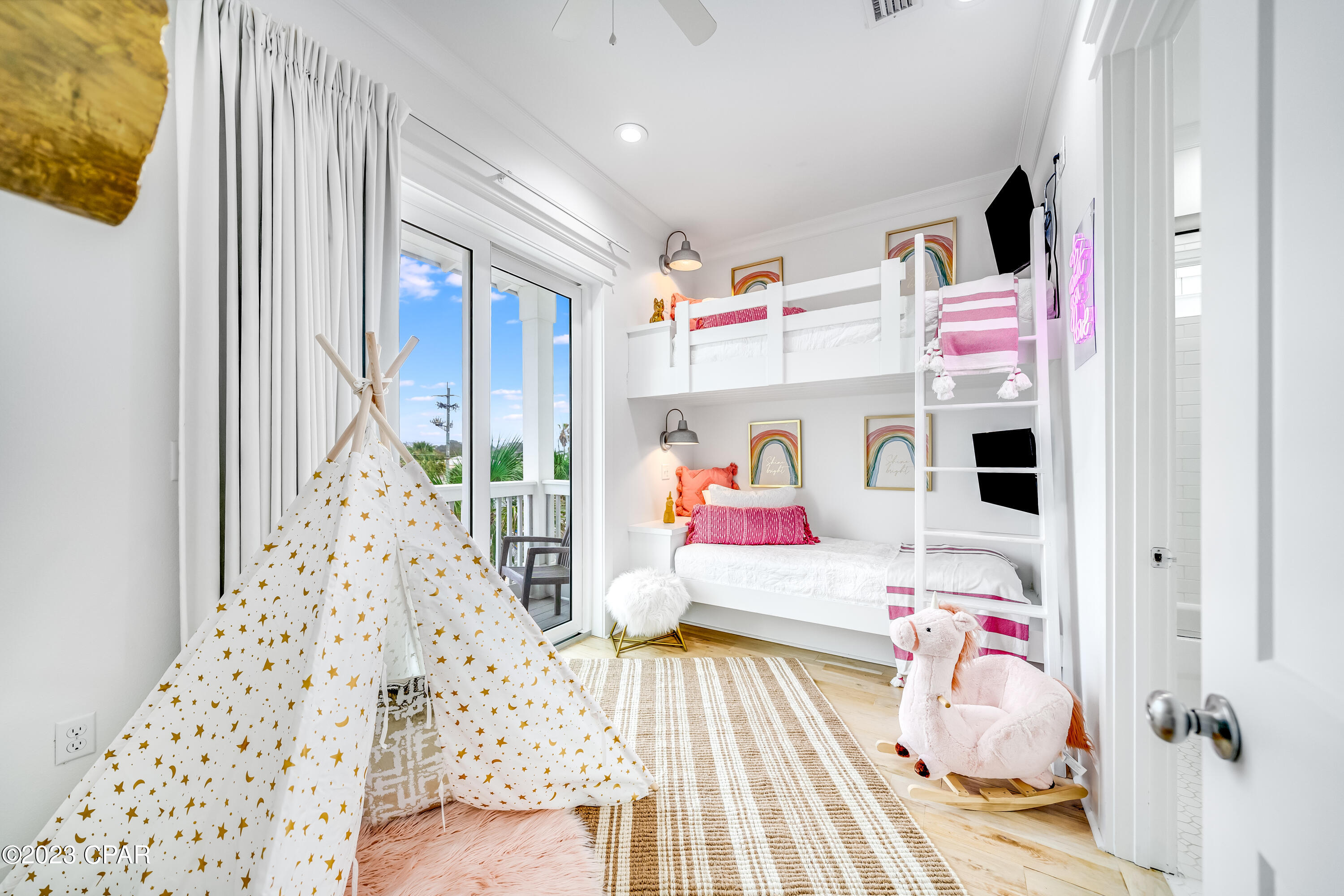 Lrcilexsomy1dcuvdsehfn8pcpqtxw1 4du_ti9rolm