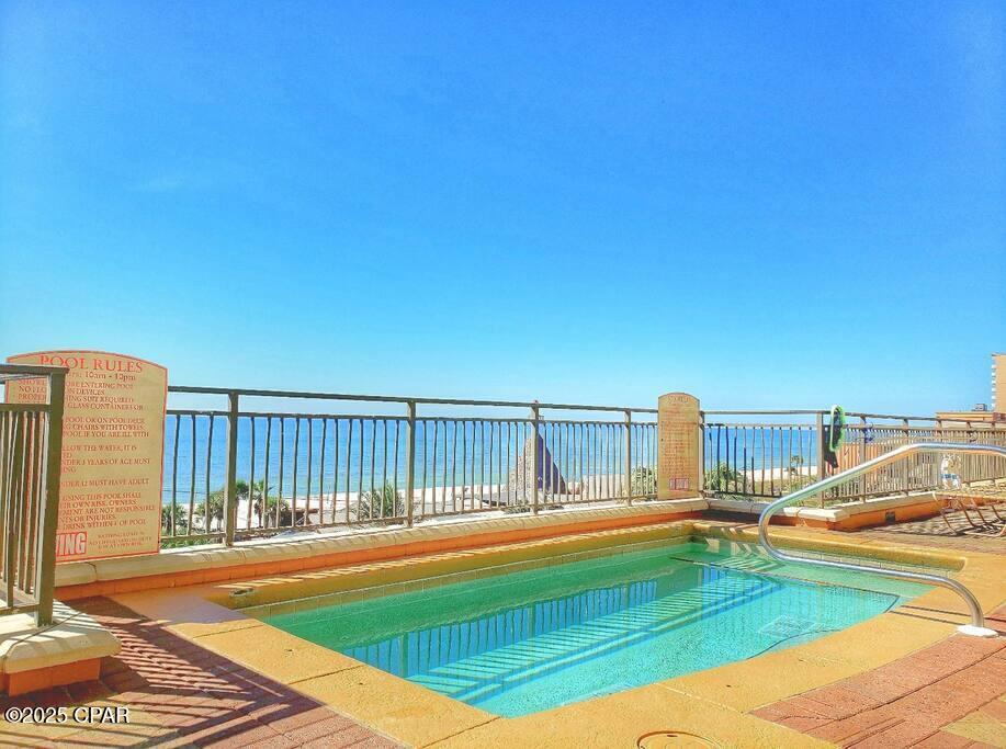 Kdkihuugkislgmqr7v9vbx9vxy1kr4w9bve_kuazvvy