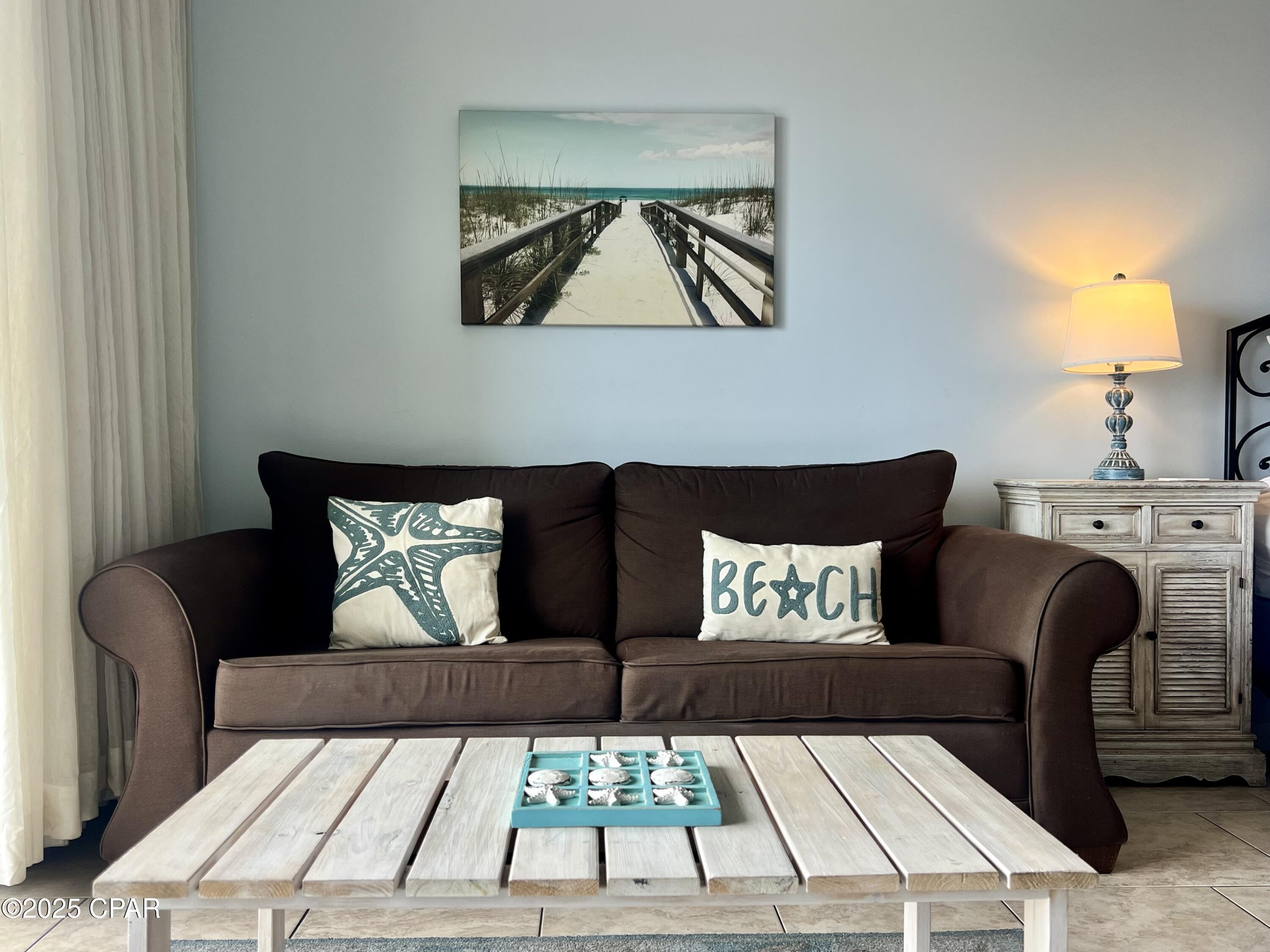 Image 11 For 15100 Front Beach Road 933