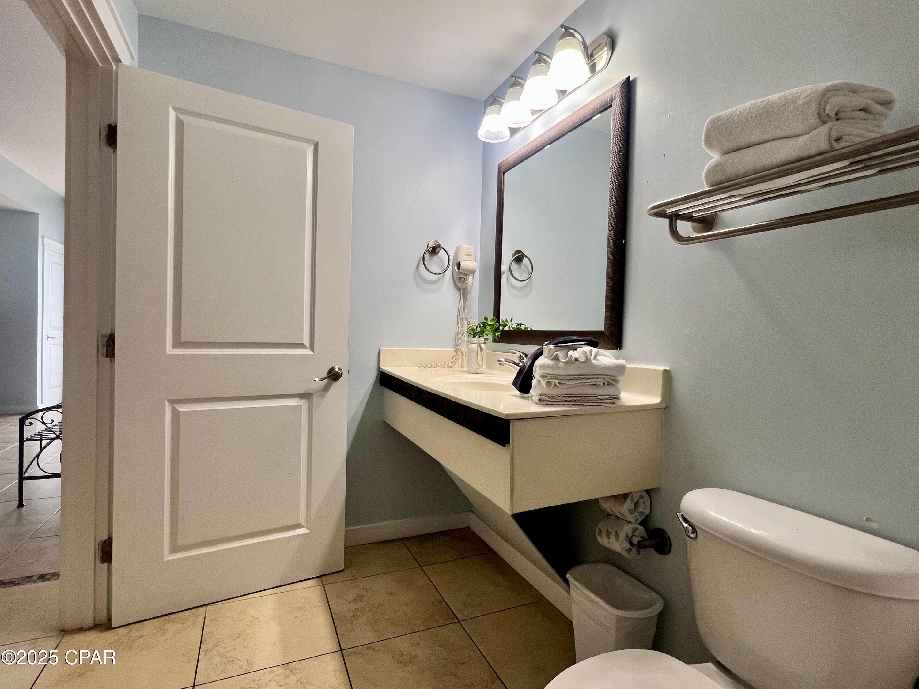 Image 16 For 15100 Front Beach Road 933