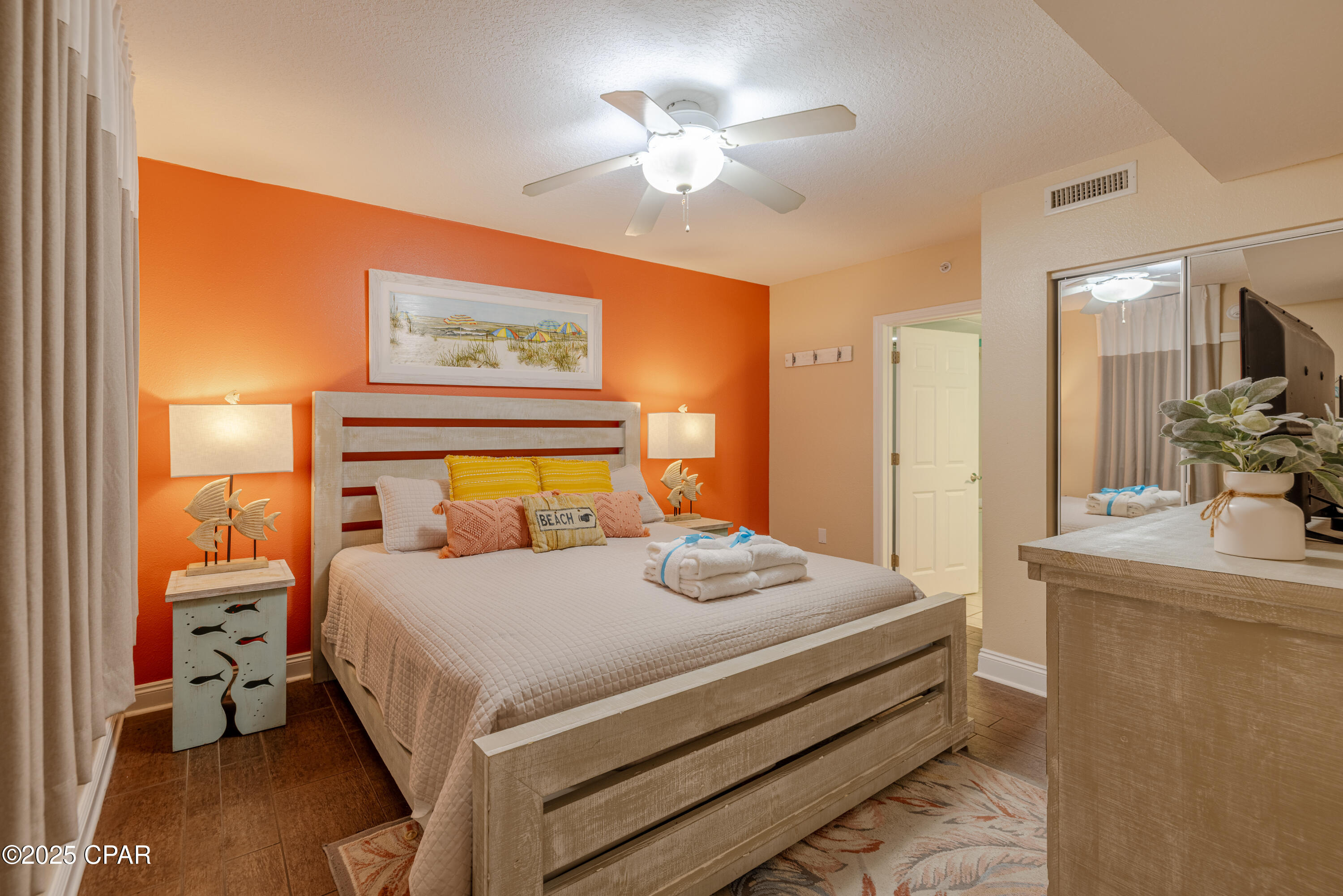 S5jxfc32af2dbetati2g8rwqy1xuaybrn_dl_b711hm