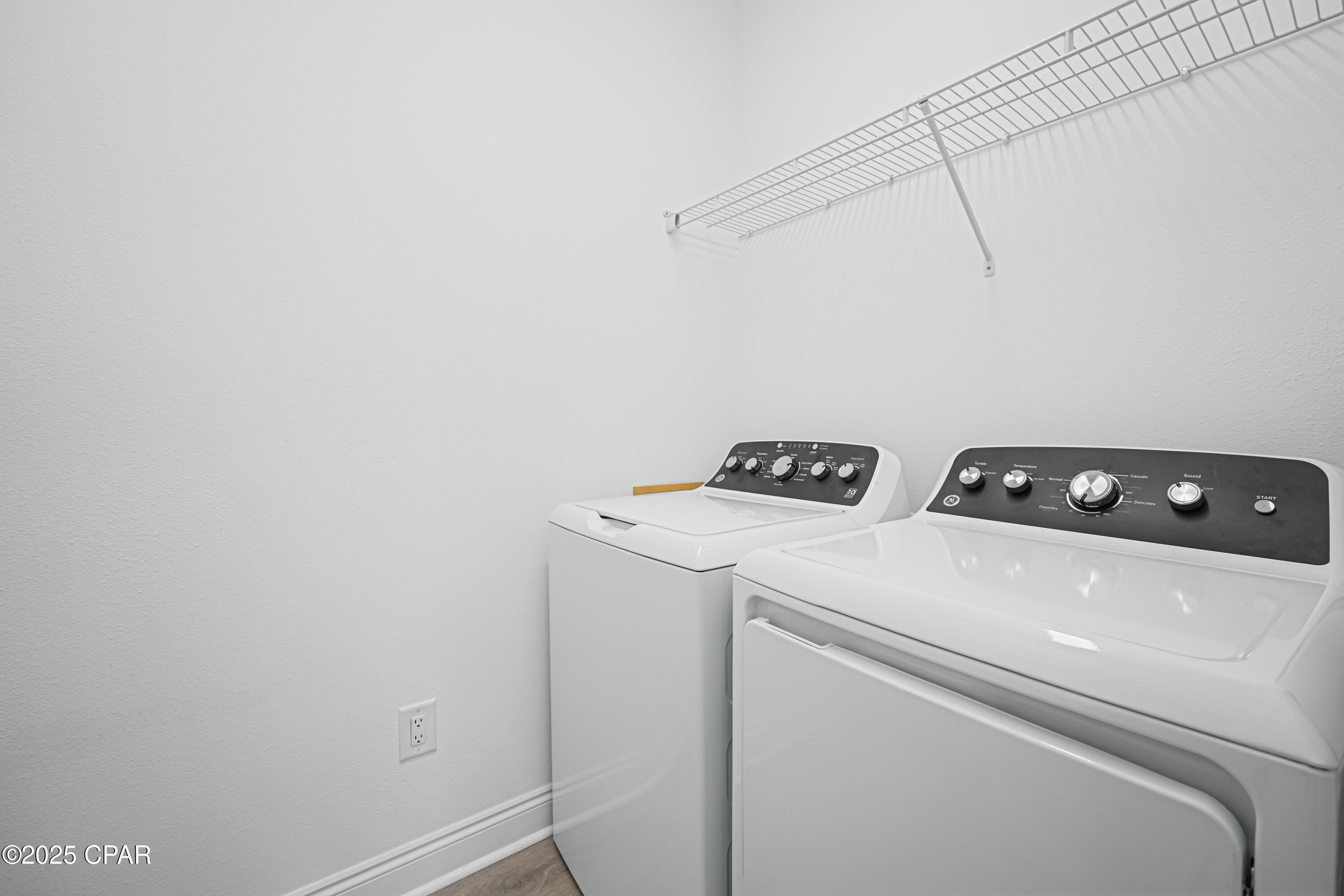 Kn_hnf8vyuaxkznsjsz0se9nqgd7ttrqreem_aecito