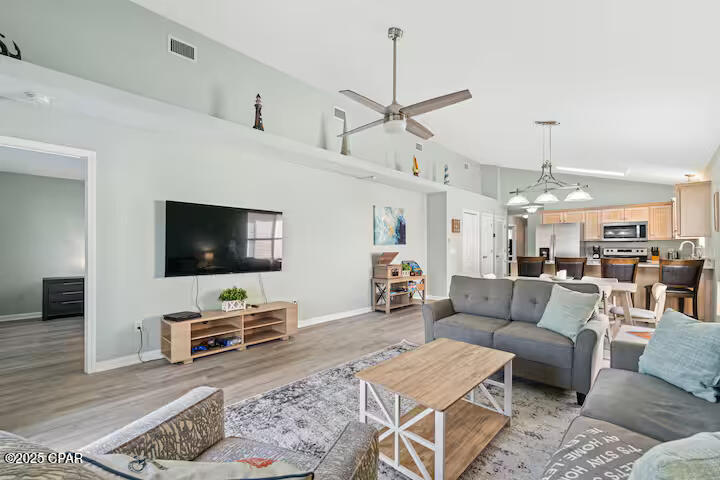 Ui743y2scq4fqqyndfgqzrqjskqvkyzc Fhi2udx0ey