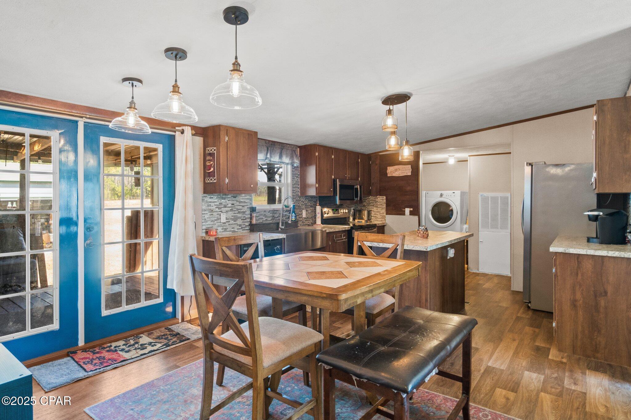 Itzjtmtkcdhi4et U0yrqqfvzxi2aiehgujmw_dv5jg