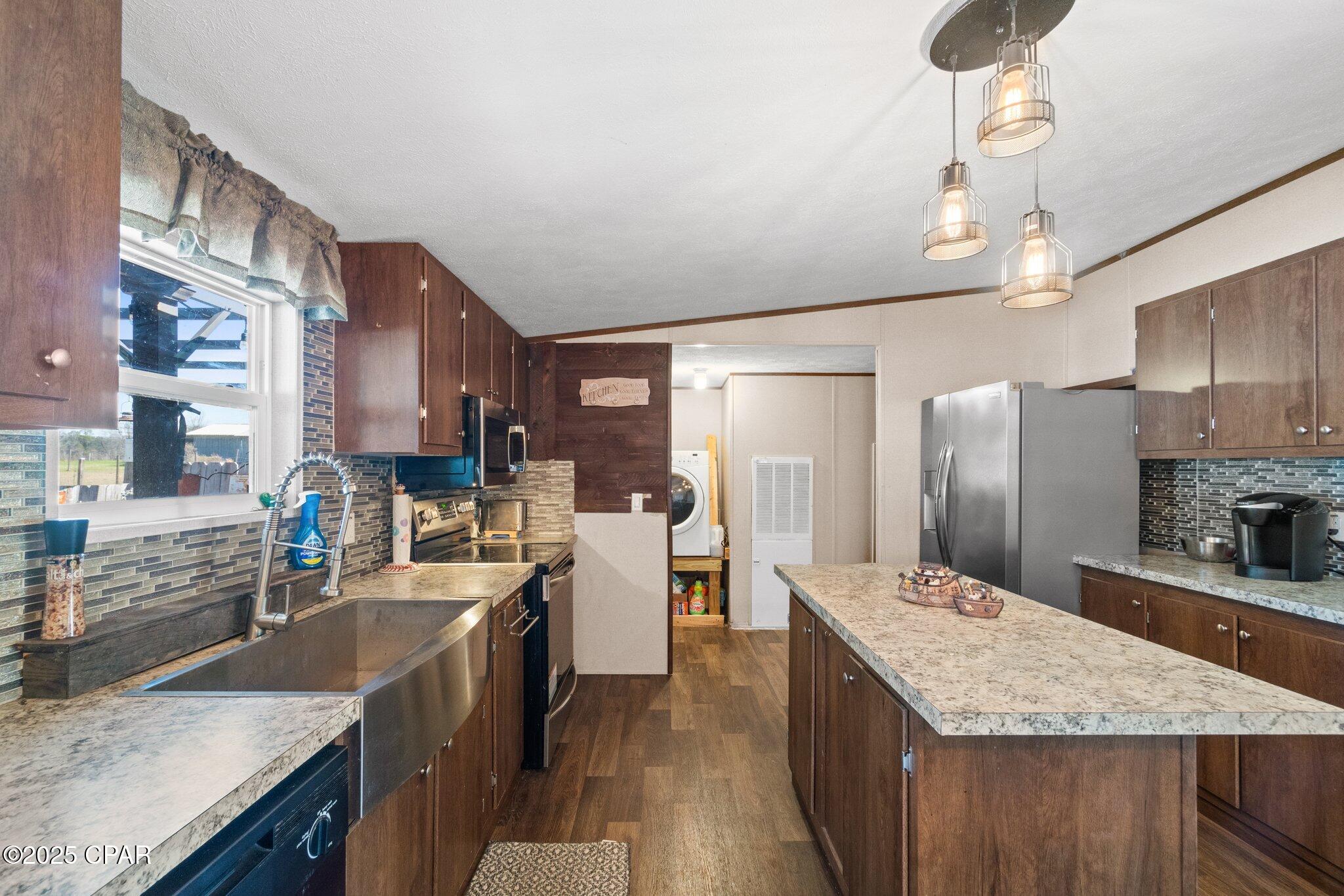 Becgaovnwcvx_jv6qabgddd Tqxb9nv181ur2ymy1m4