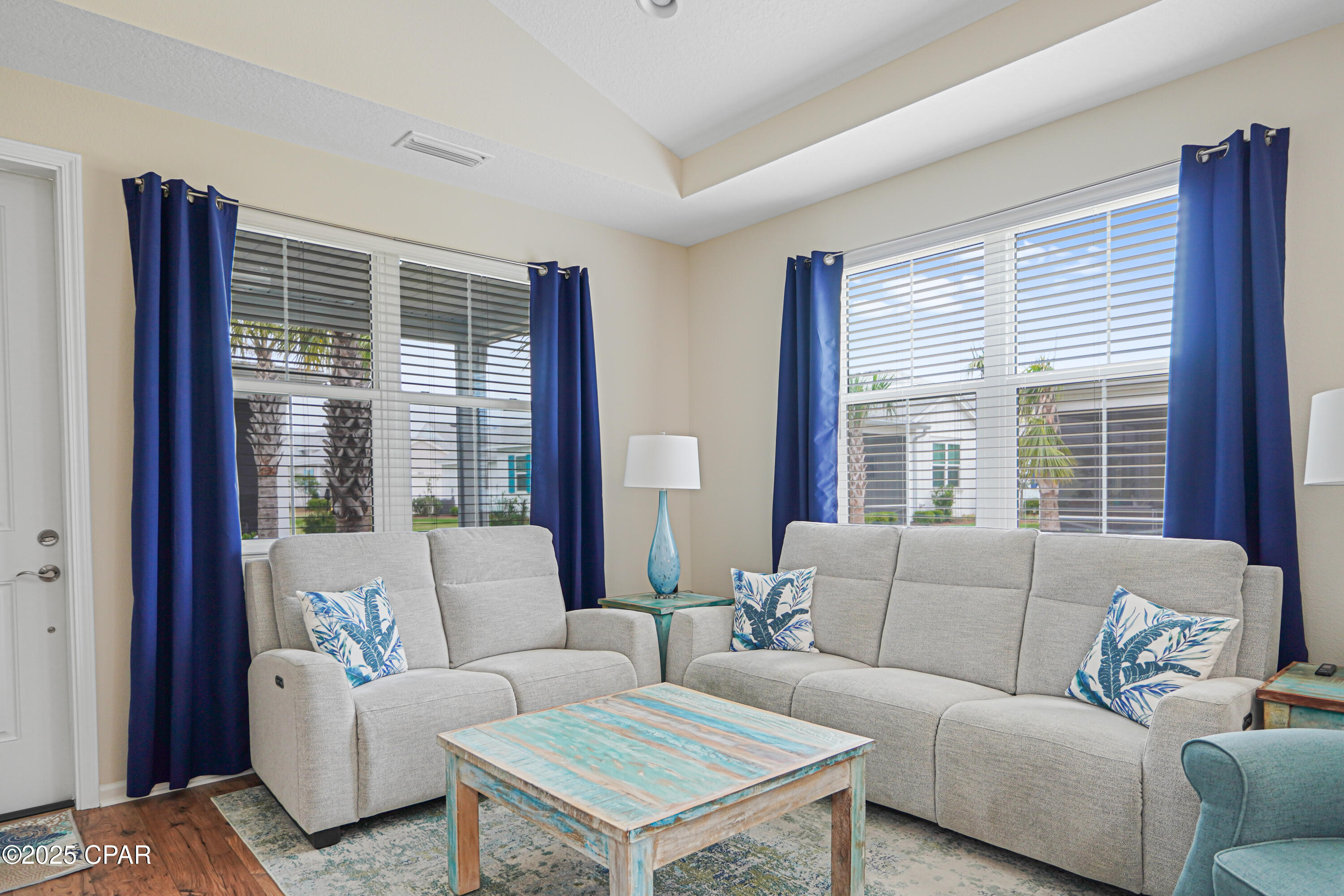 Image 5 For 8952 Coral Reef Way