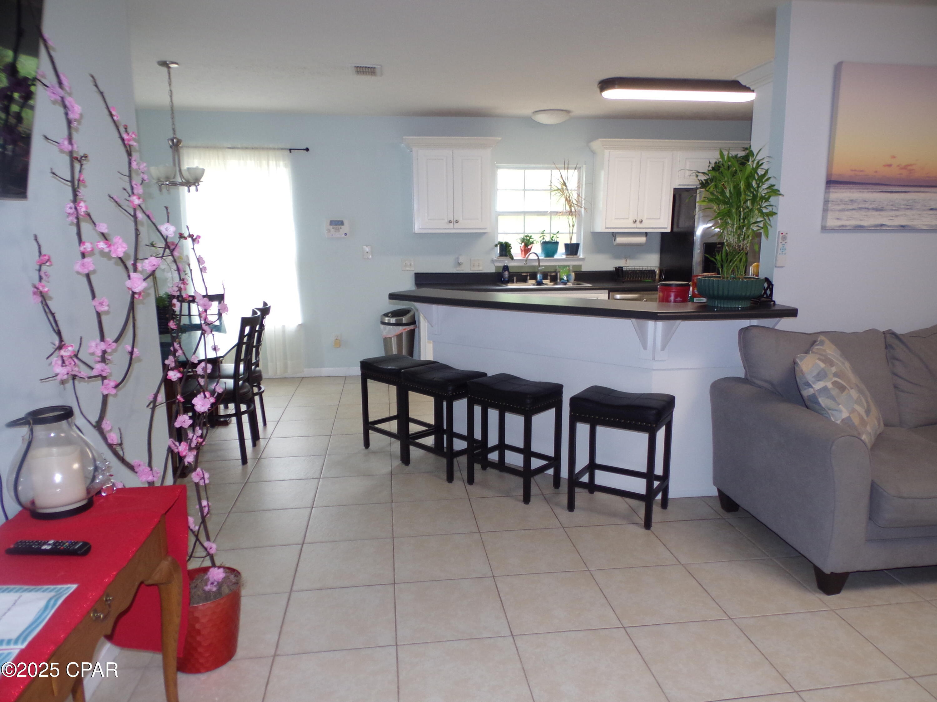 Image 10 For 601 Dolphin Drive