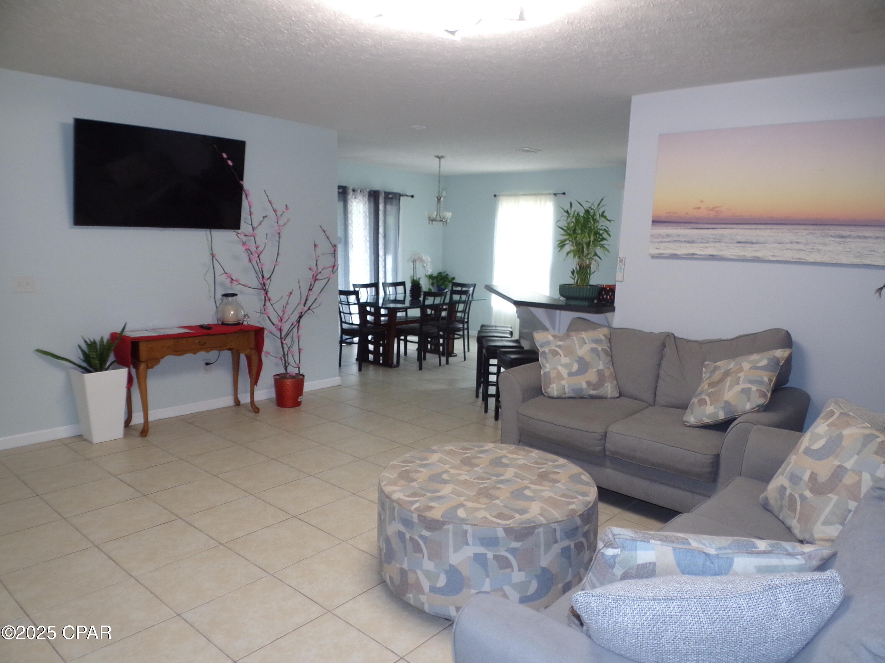 Image 6 For 601 Dolphin Drive