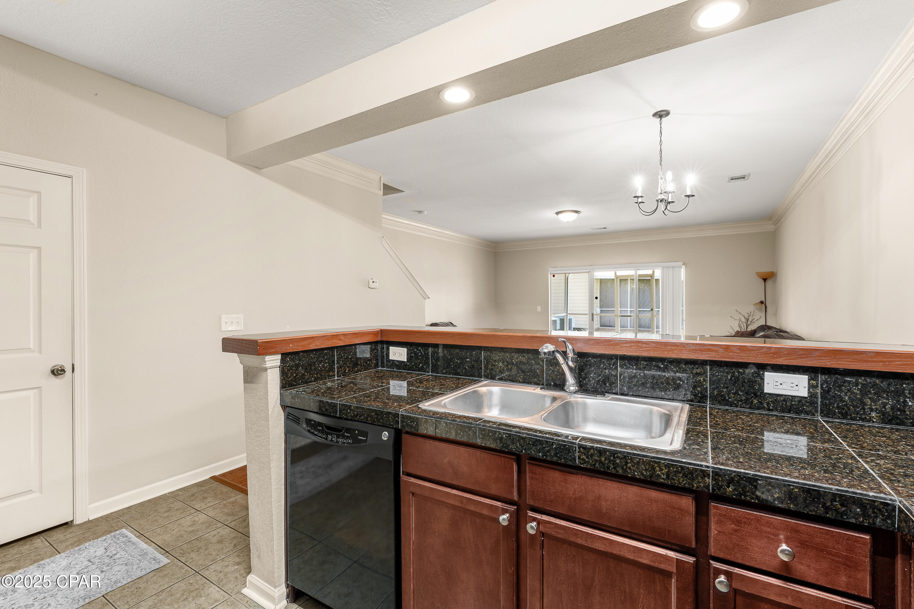  3t3ebmrfelfvkcv1x3oeey9nhsdhtnnrlmcqoafhbi