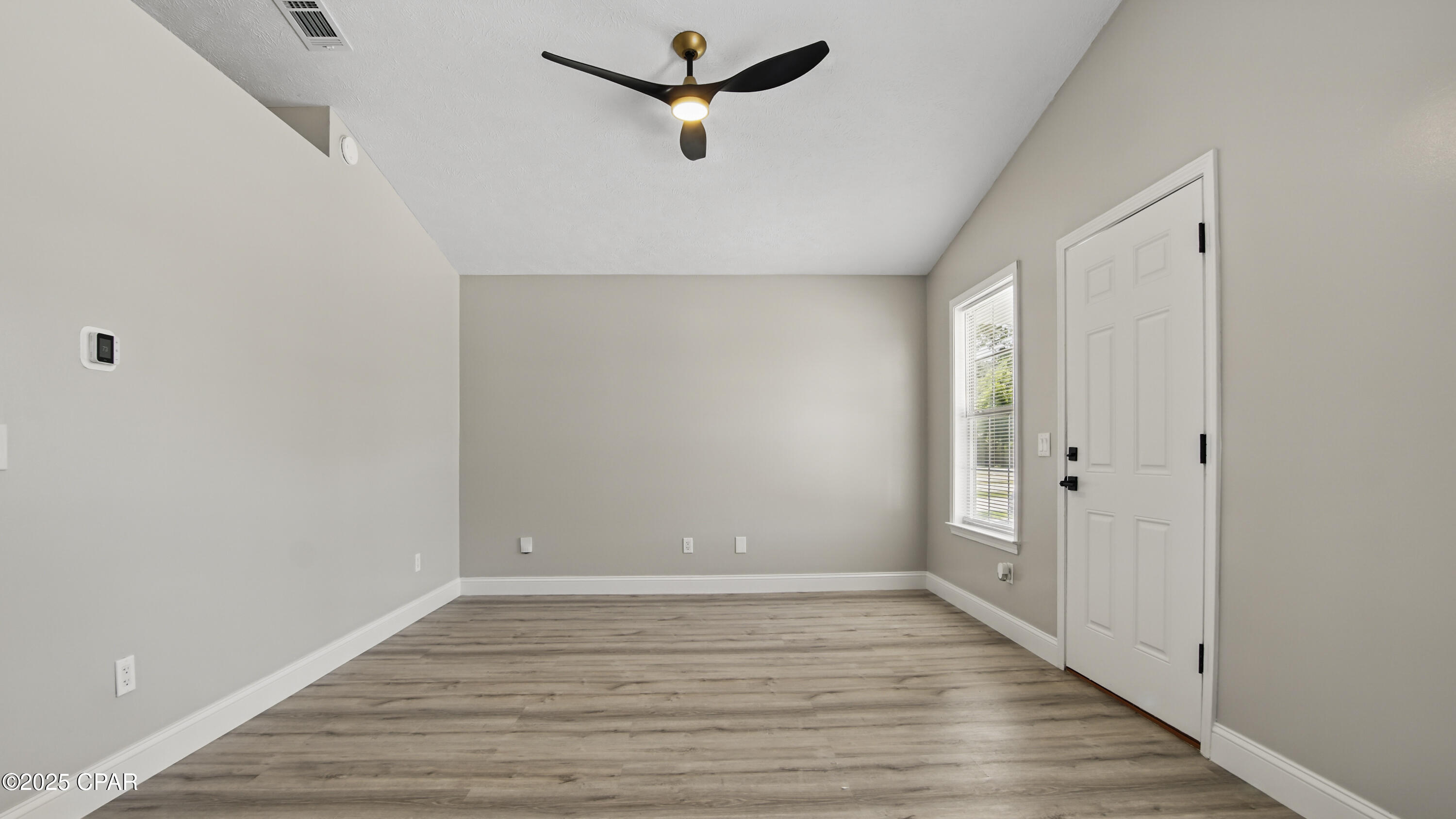 Hjf6jacwlrlcyw7z5wtmeflmy3x_ct7uporowzowqlg