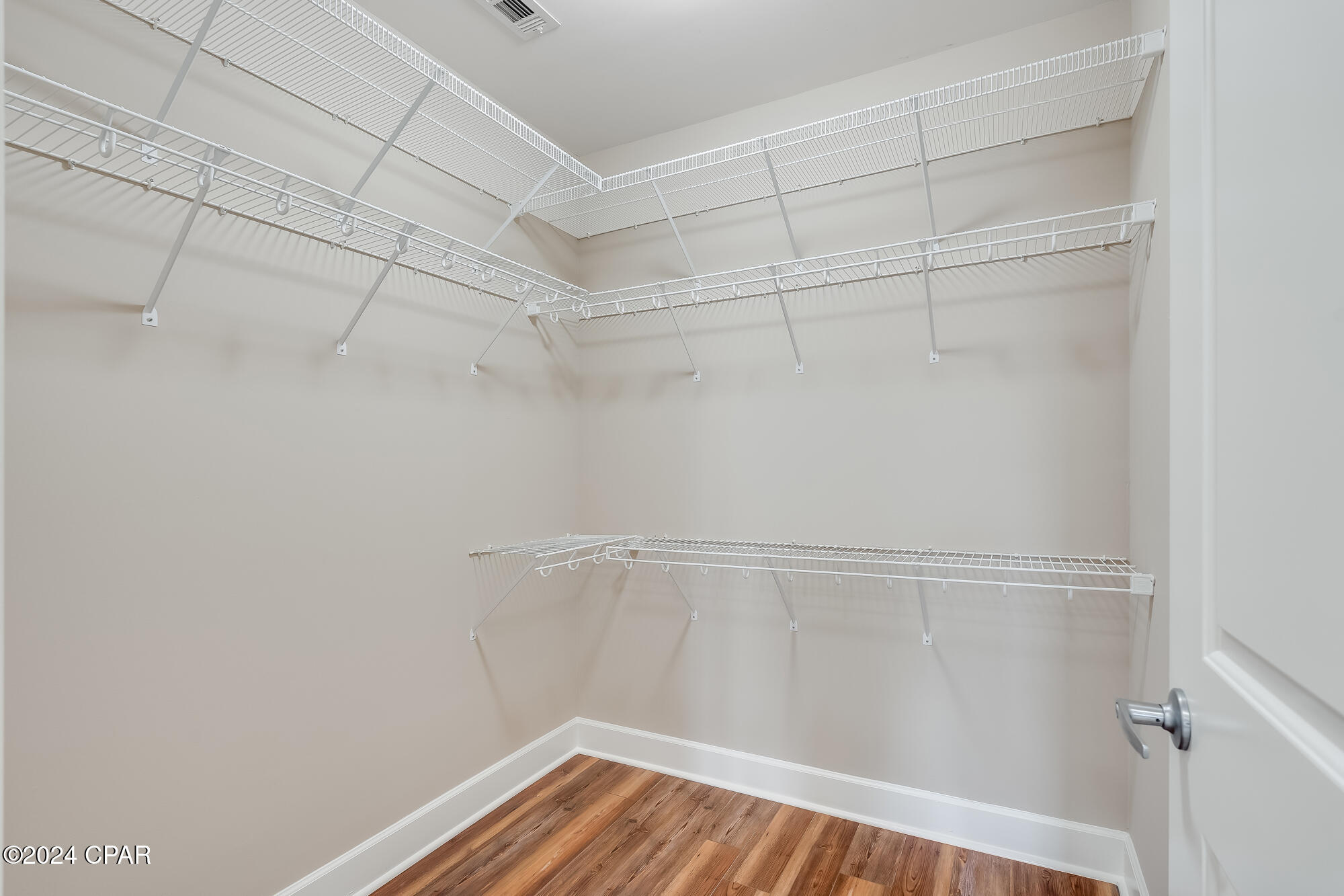 7r0yxucoirogylwdqaq_a3bdq8bsw0cvjsqcx1ahdqe