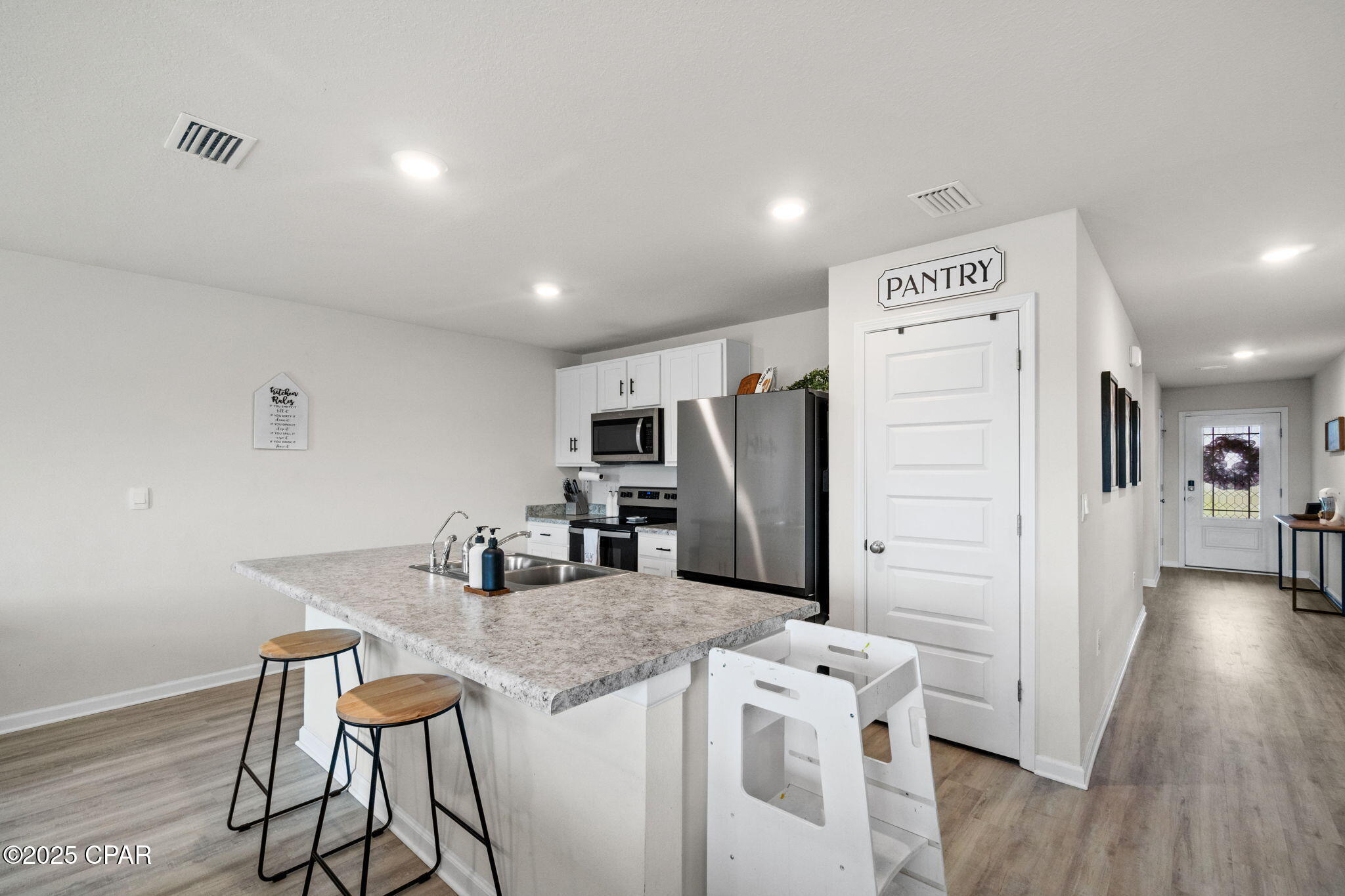  Evmrlwu77lqjffhkw1jlfxgldta0pgiu9kz U7jiqq