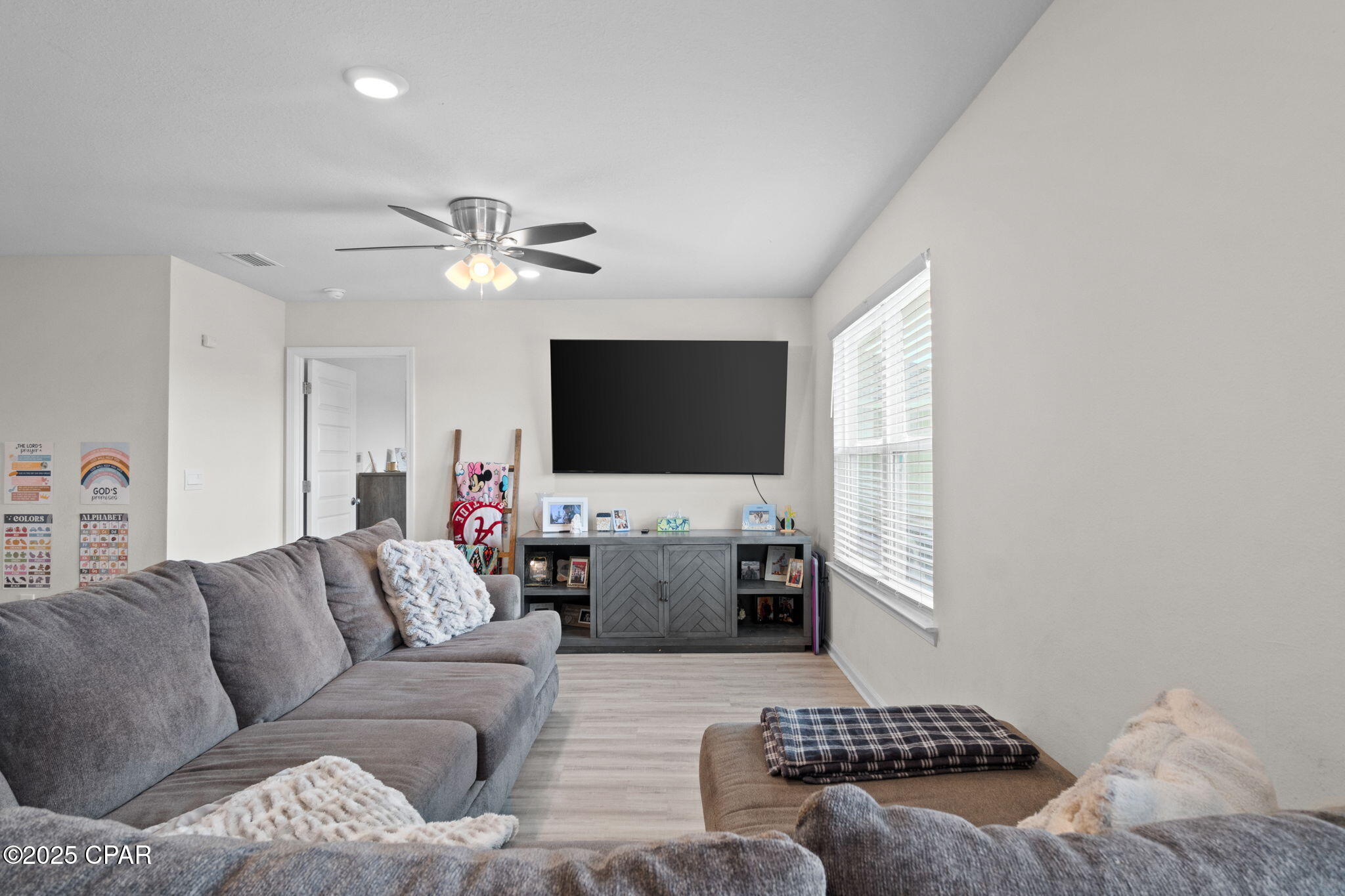 Olbwzgdmc93rwlbnkmh3ruu12pmxuck8 5qg4zfu00m