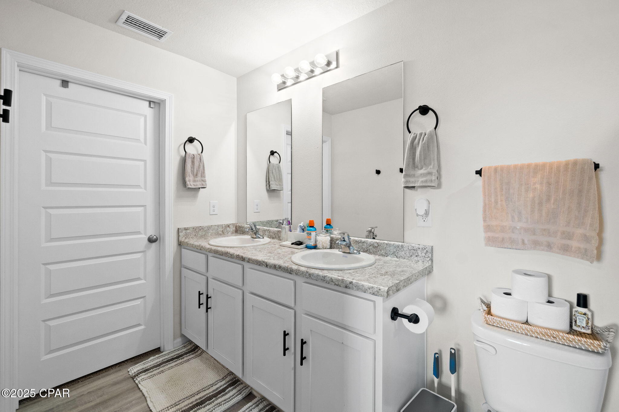 48arwuz3xdwfjyxg1l2fcn8rvuk6kwz2nnatdzwouxo