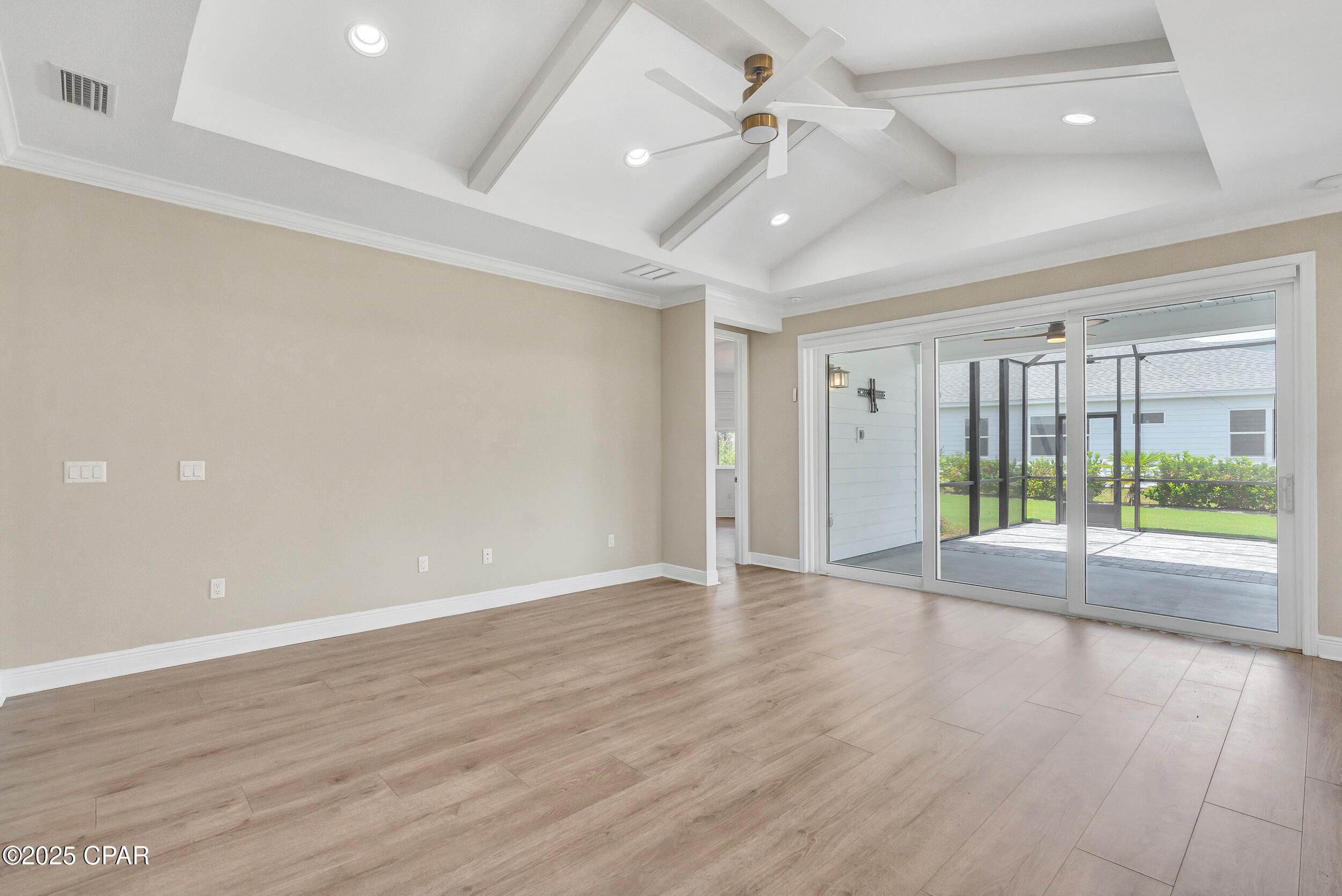 Lkjsnt Tjcye7op7axdt M246hfpttixaulfubbmb64