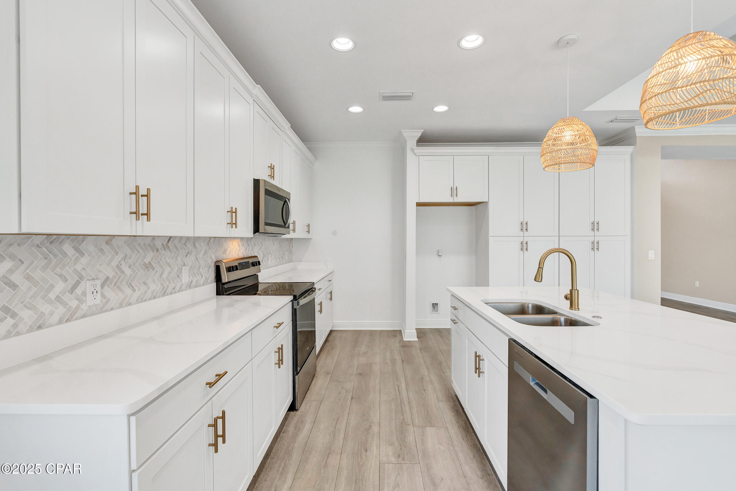 Hm9zwpmzxcsgxowdm6l4mylptf7irxkf5krthkhyaxa