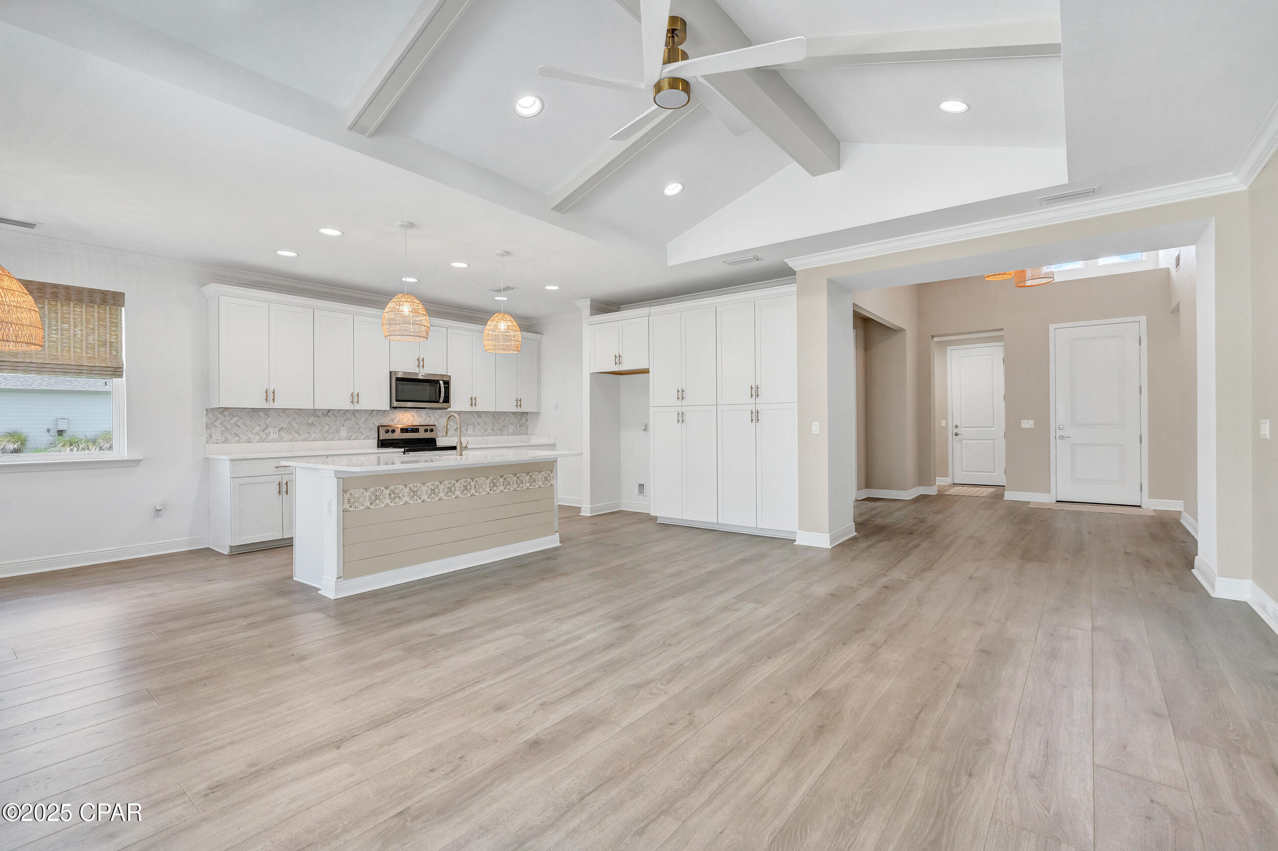  Llaqu7w0mb7 Lq4dlvirydexnzvim2j5utcxy2er14