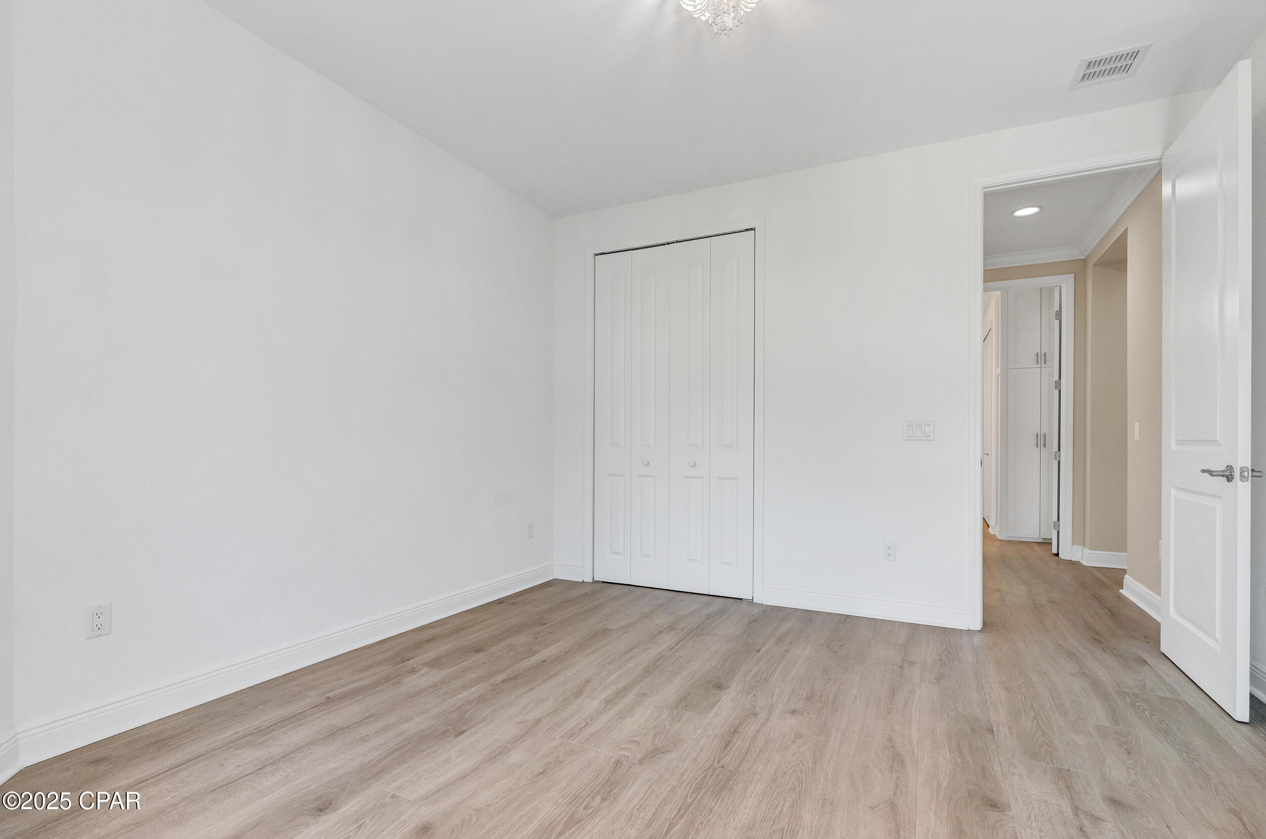 4pdlrznpbi_ctodmi1g0hjfwyhval1t7bcwclldrrc4