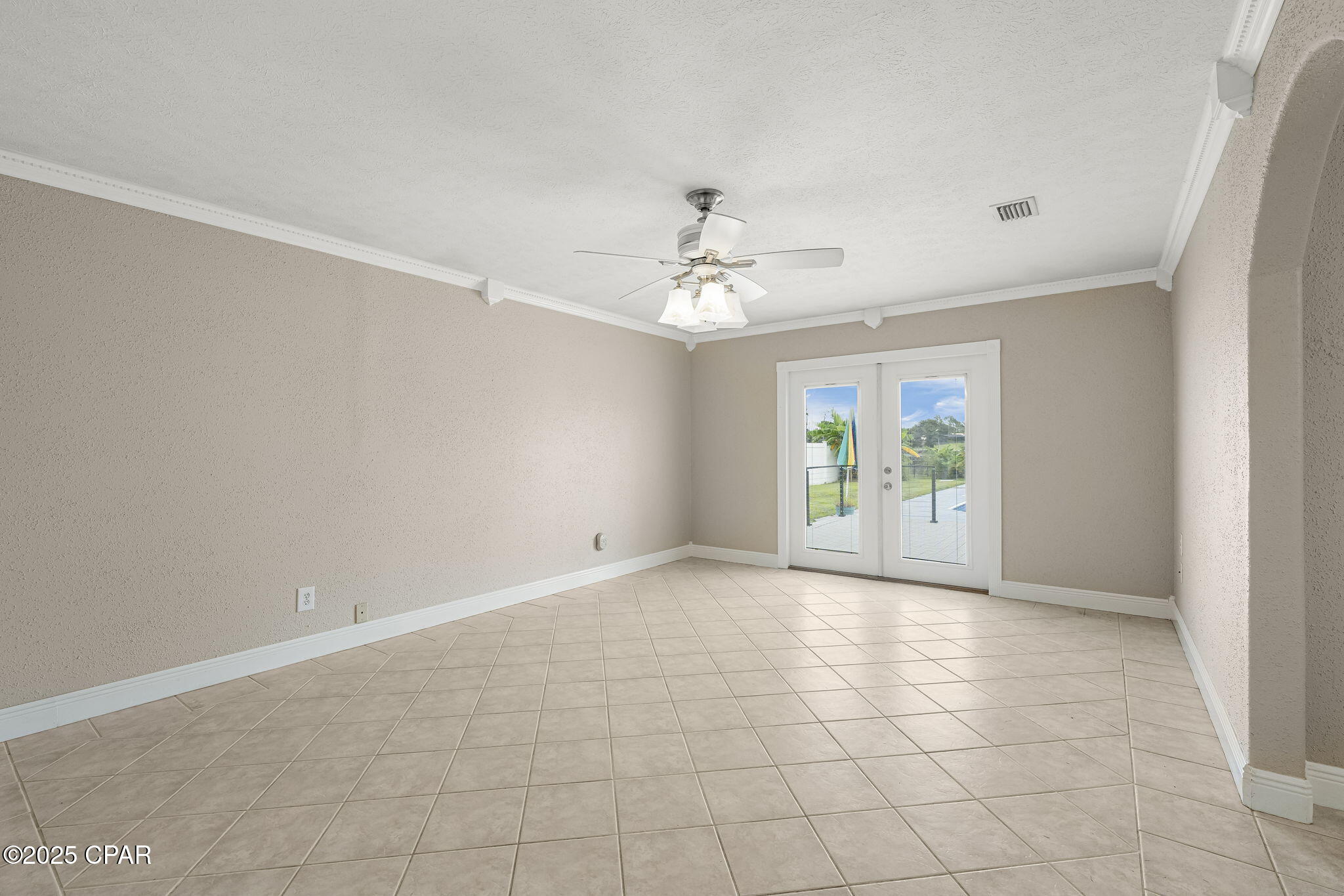 17zidqcsyfjqyqxg7e5rzuepmryi6ftwq37_sssnvzw