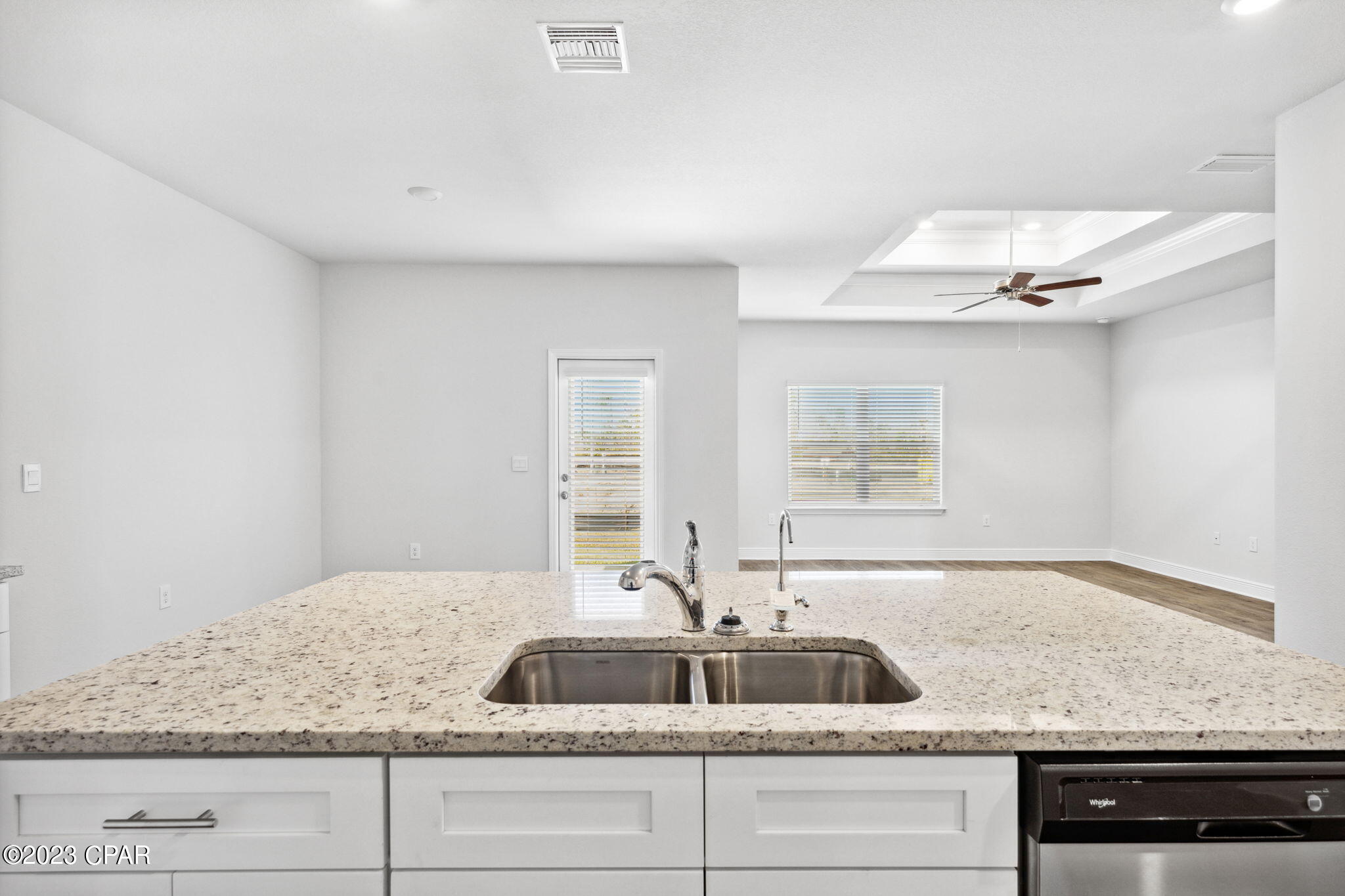 Ohjpyvlfs0hfwleakbag7srpjelvlznvtap8e9u2vpi