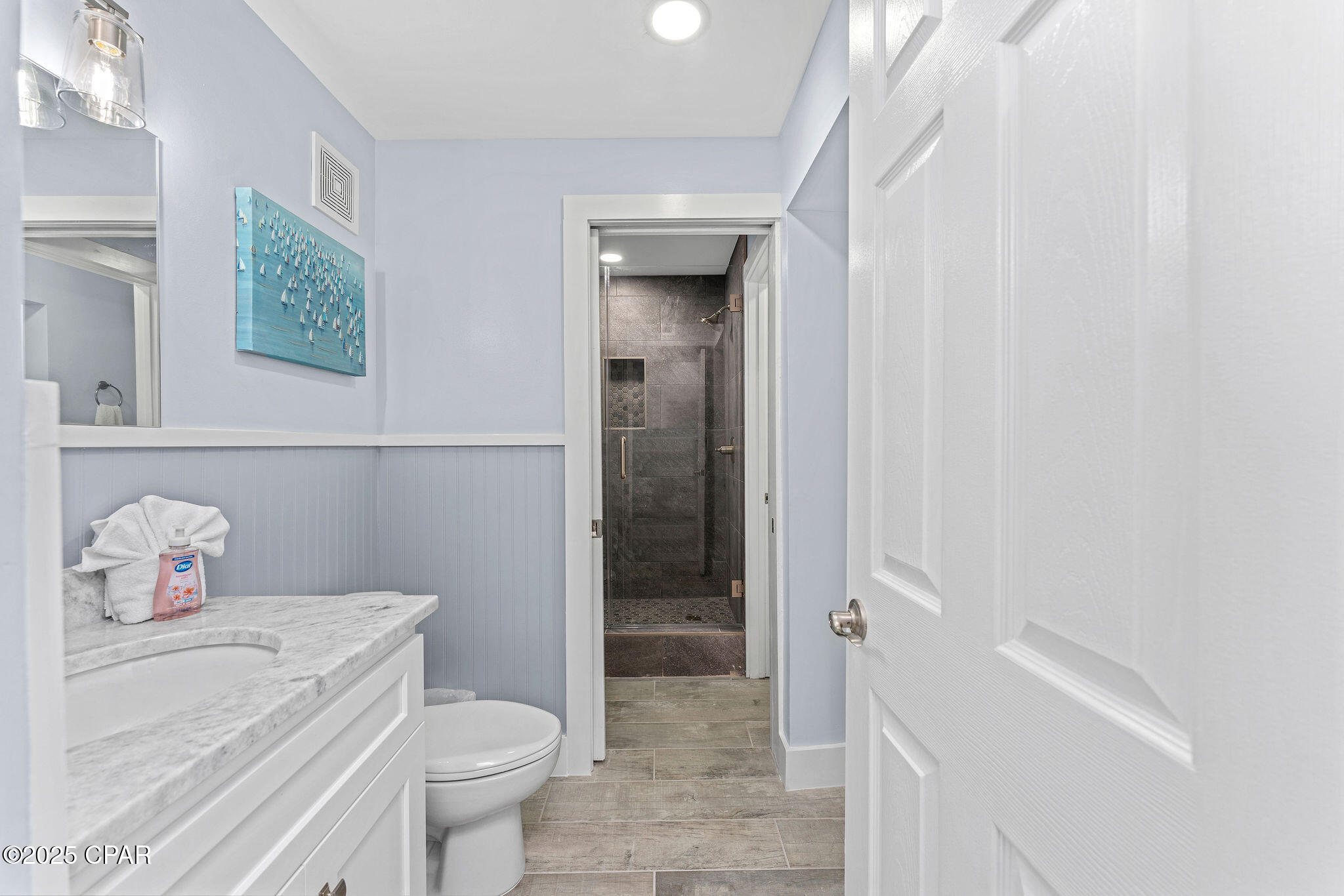 Image 30 For 8743 Thomas Drive 1108