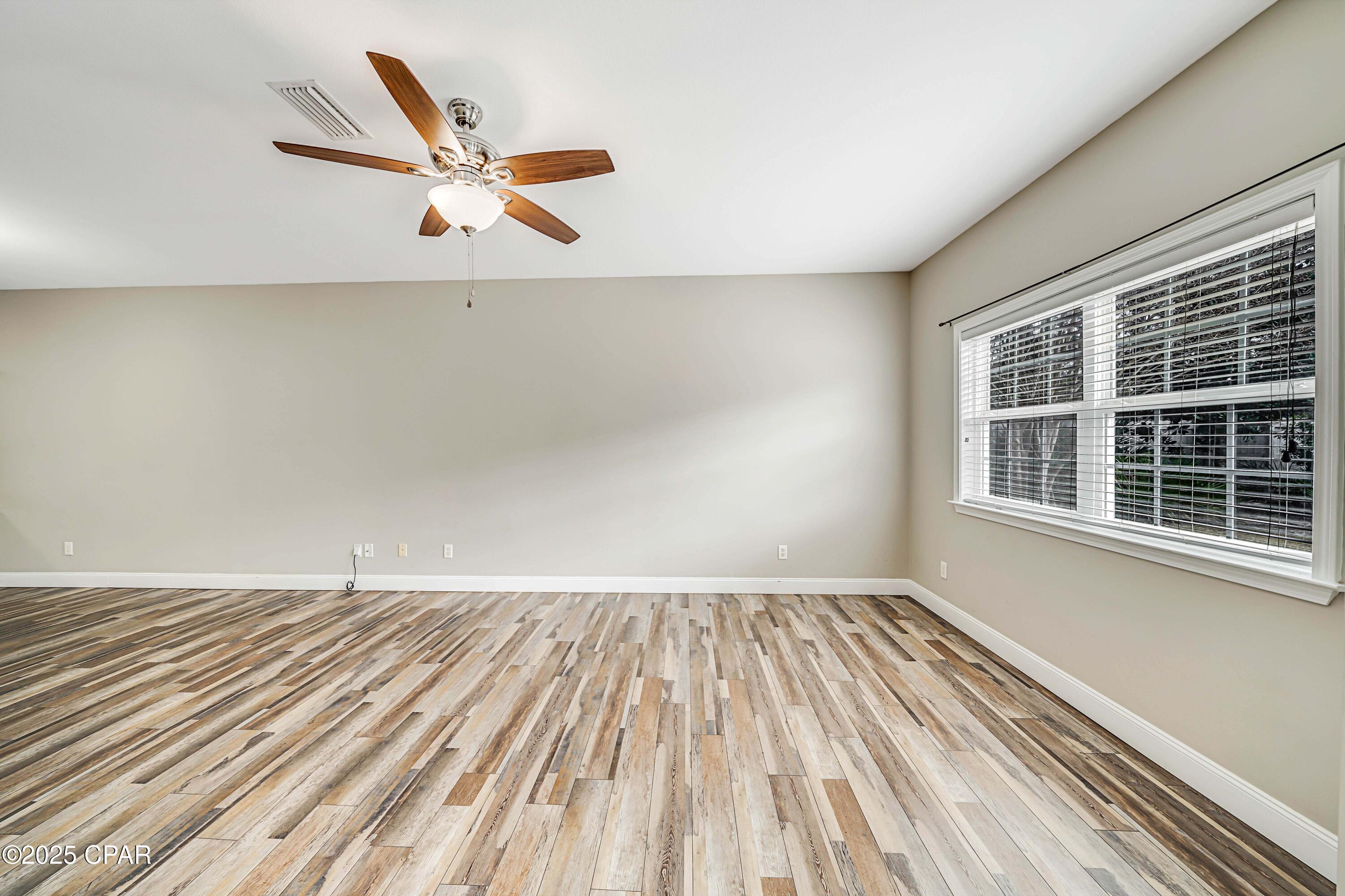 Okistxa Cq879tikrjaklcwelwxj1ryxzxercp6twtc