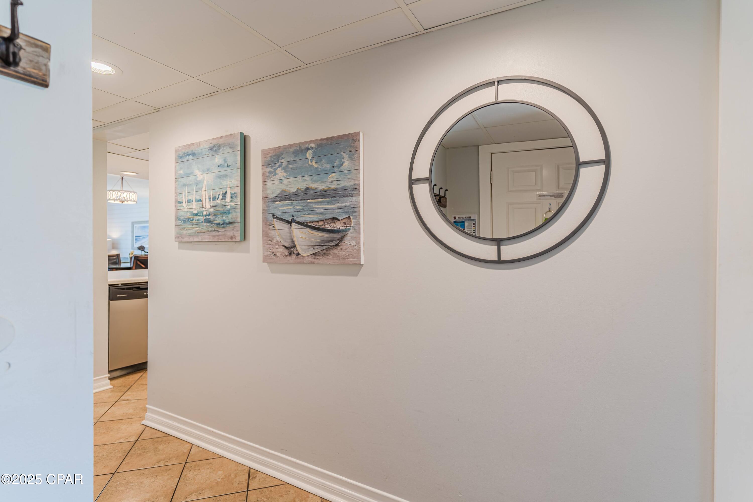 Ybqhhdnyrf Huesfaljwoacchojggduo4o5ul5v Vay