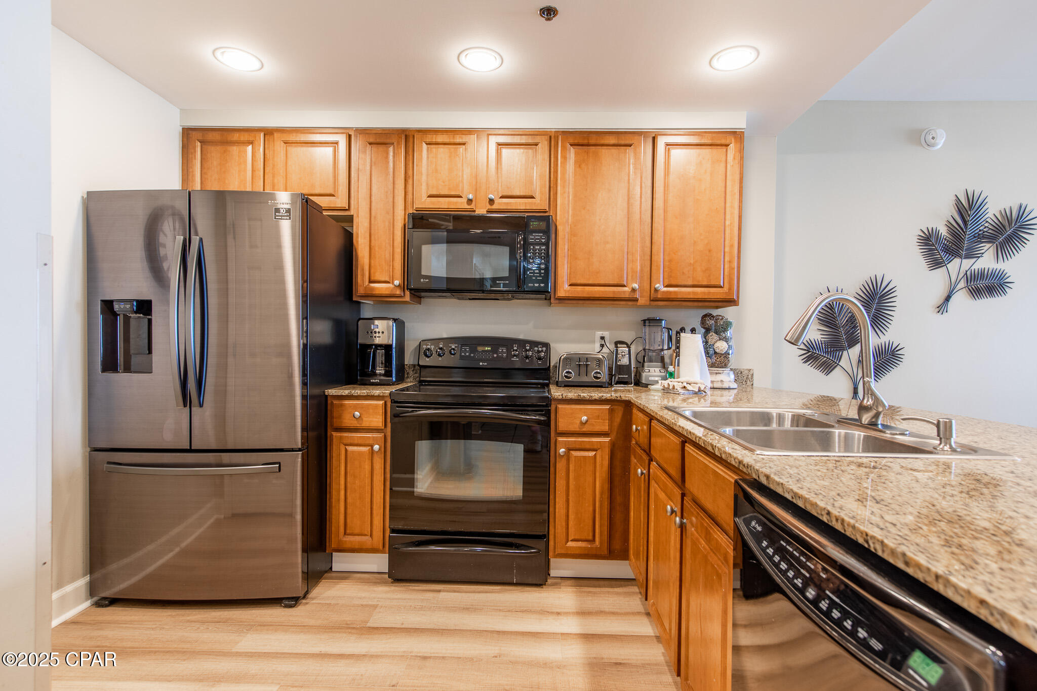 A6md3_dg3r657ferdxi96zhddy B5cskdo_kttraz9c