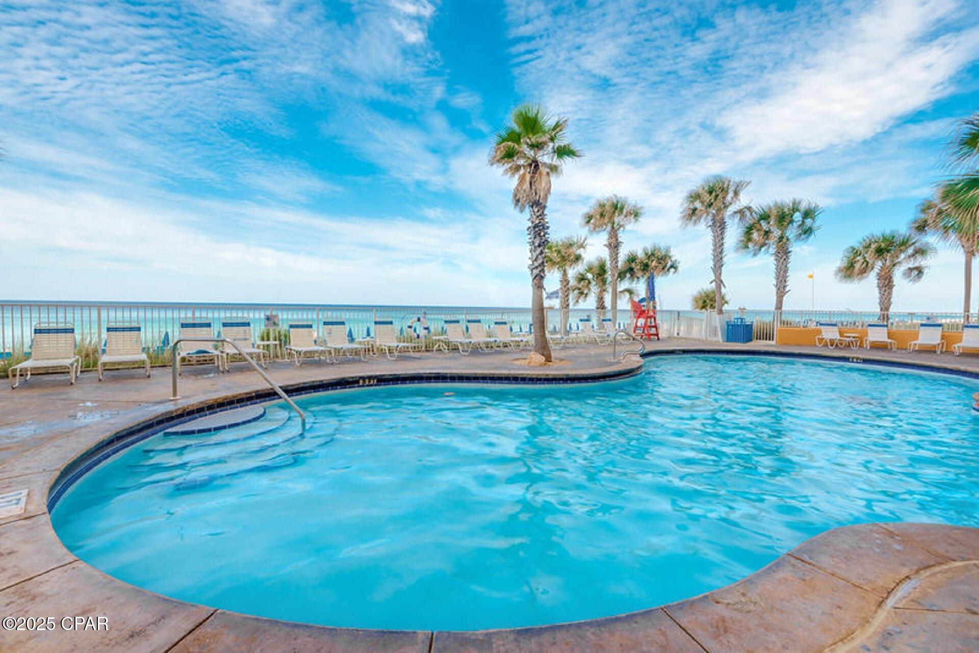 Duom Hjxrp_dsnzuphe7qebzcnvscdu6fdlzpyfyh_k