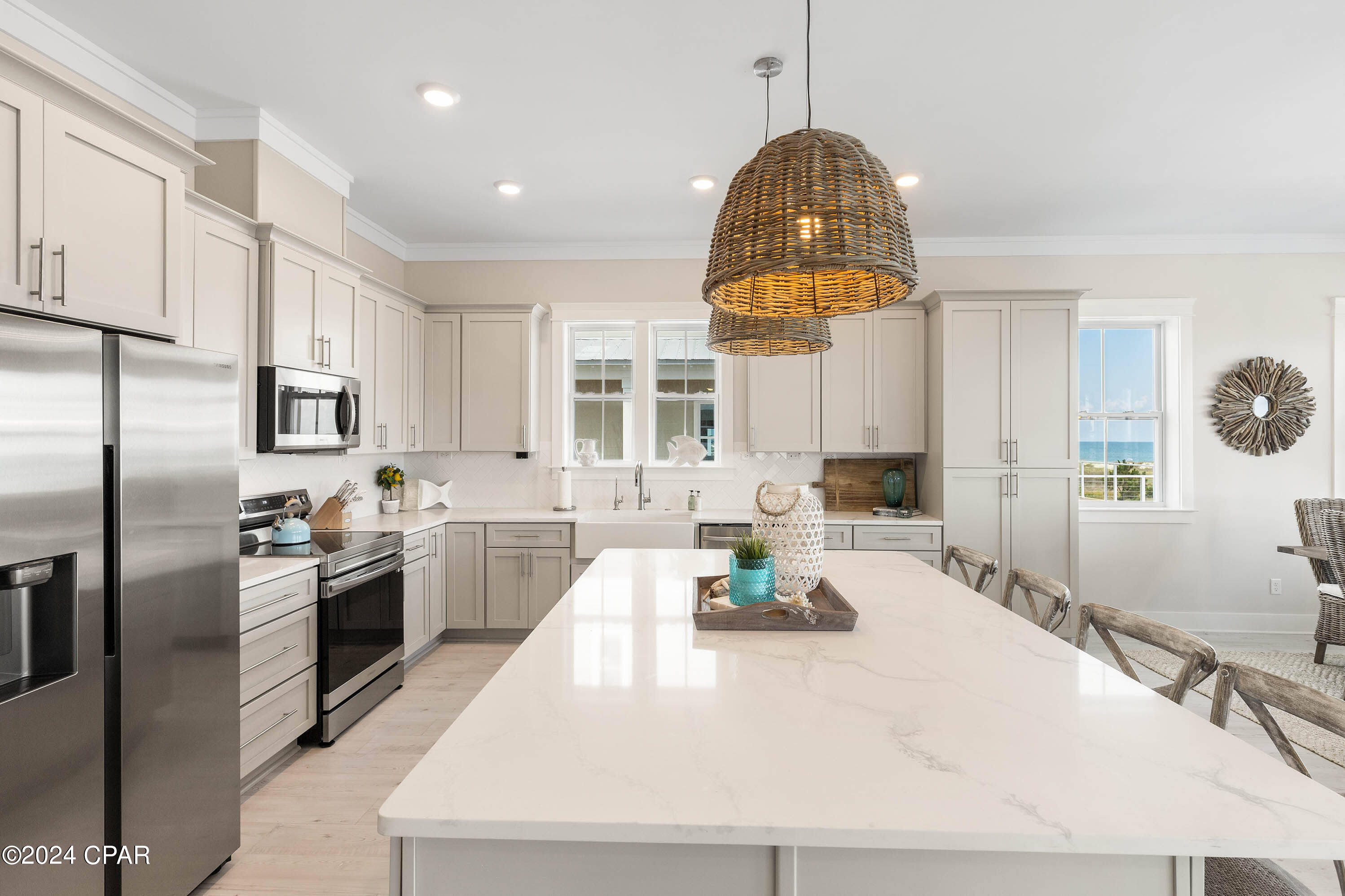 8ga8ralzyad4i6qhjug2zm_pkl Sylq828ickruoxug