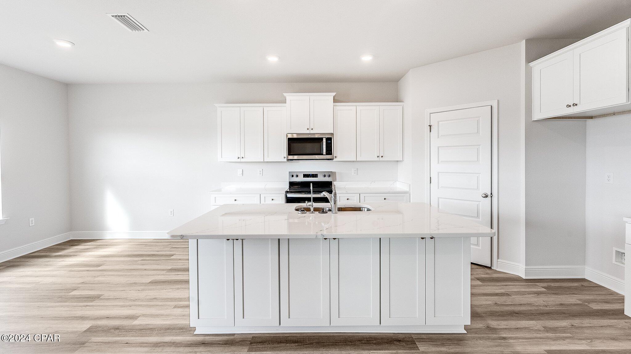 Dslnf6bz_selmqgvp9h2pkgtqtwql2oqaf3sxxzazr8