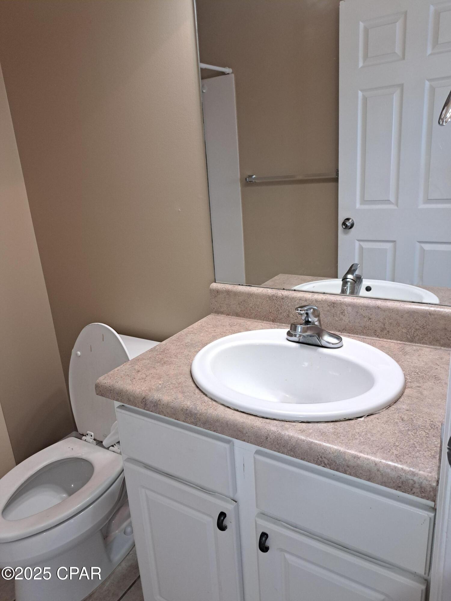 Image 11 For 108 Gray Avenue C