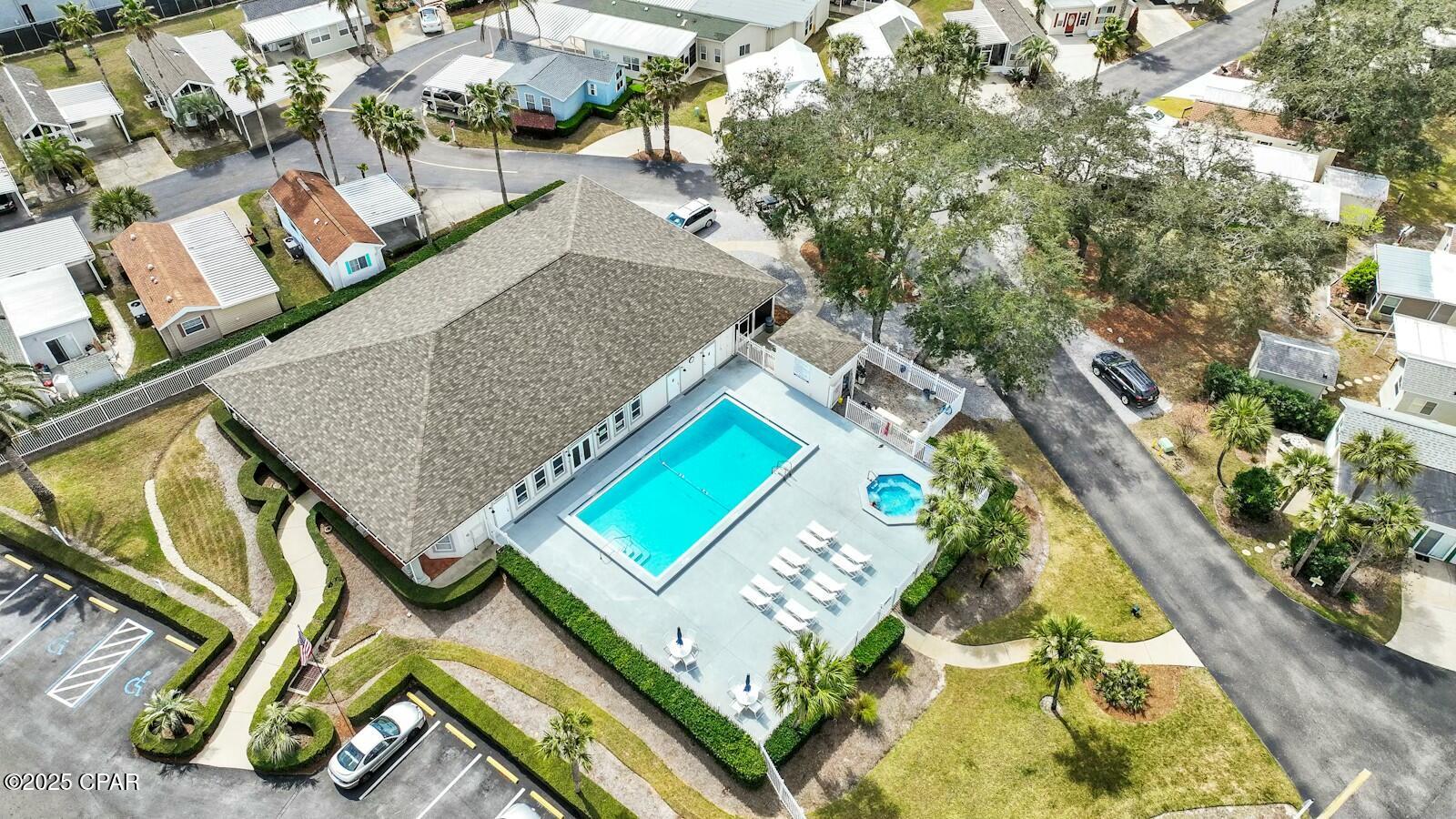 Image 37 For 1219 Thomas Drive 266