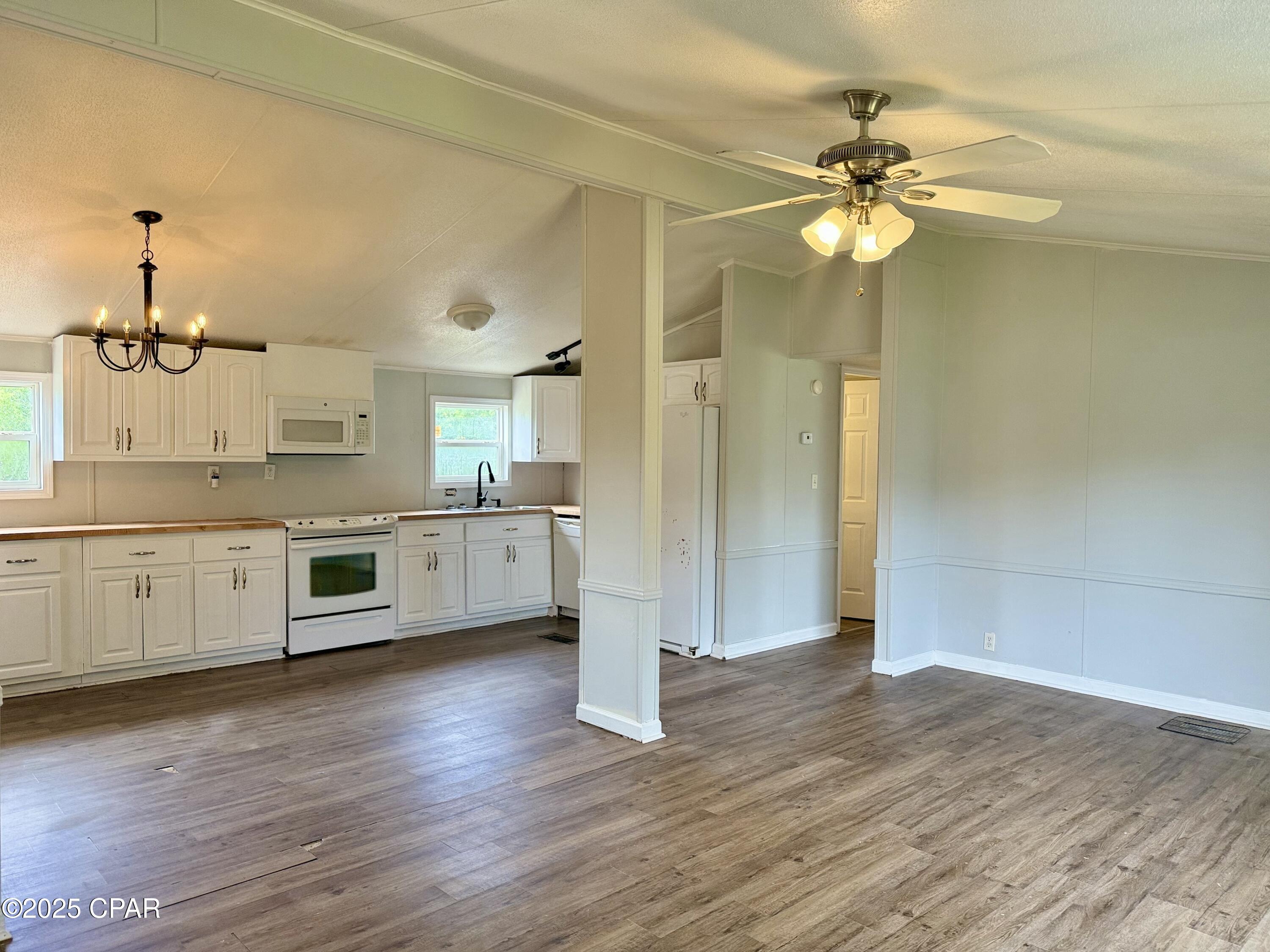 Image 7 For 7332 Copenhagen Lane