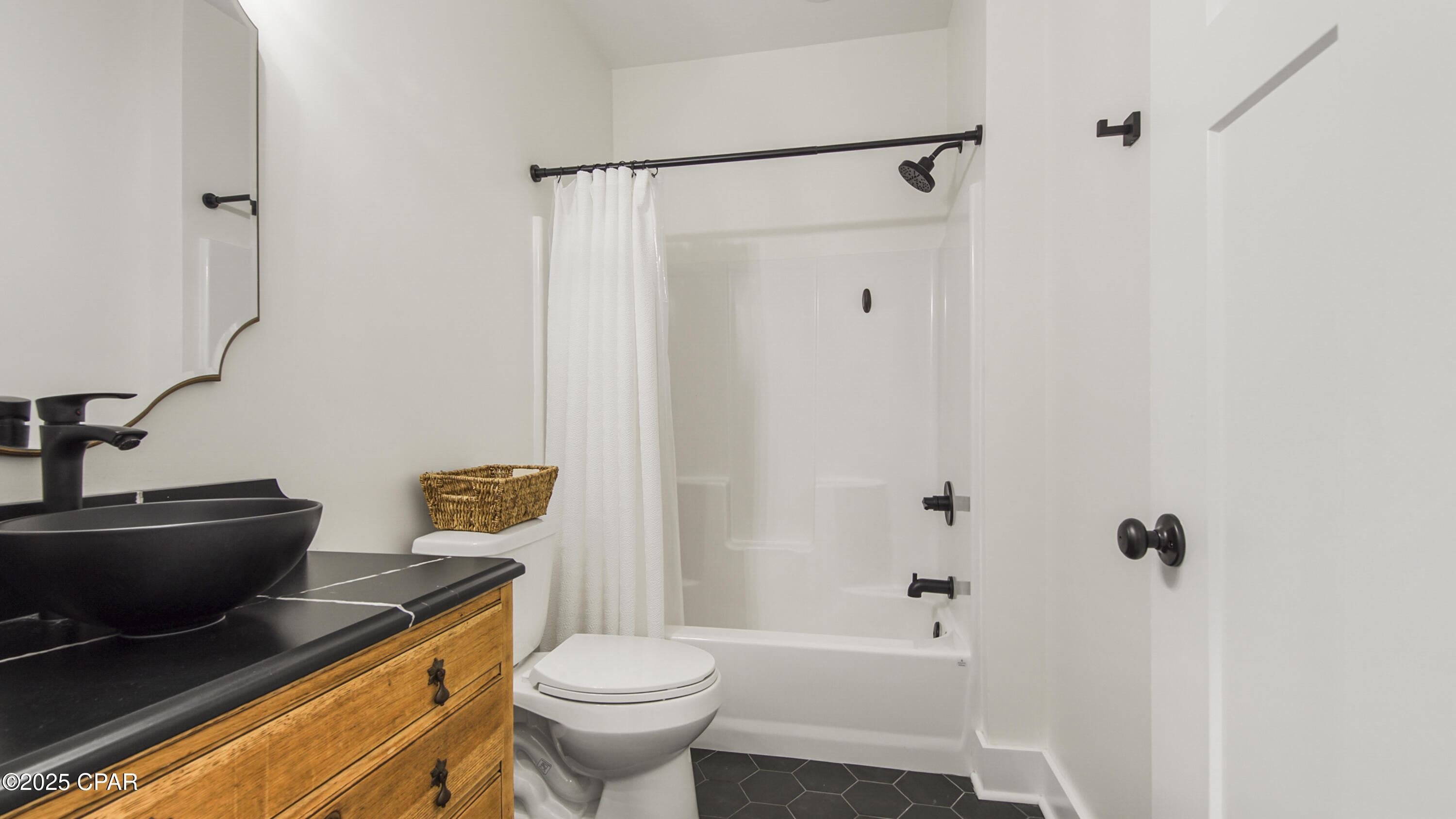 6jig2euxlbfzieawd7q13qgld1_21_vf7ox7des5ho8