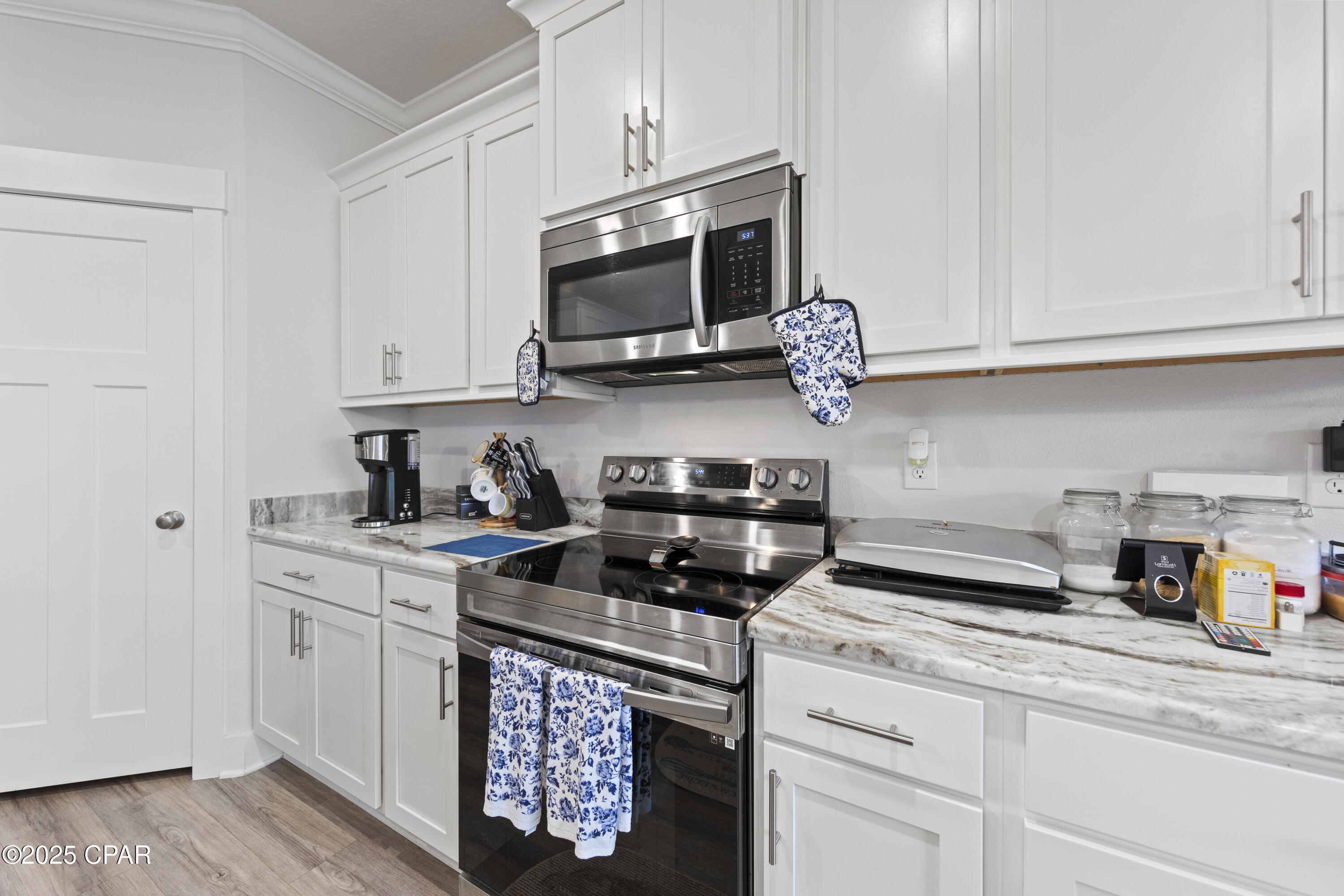 Tfbd5xme9baktxiw0dr535kurb3gapnd__li8ehsr W