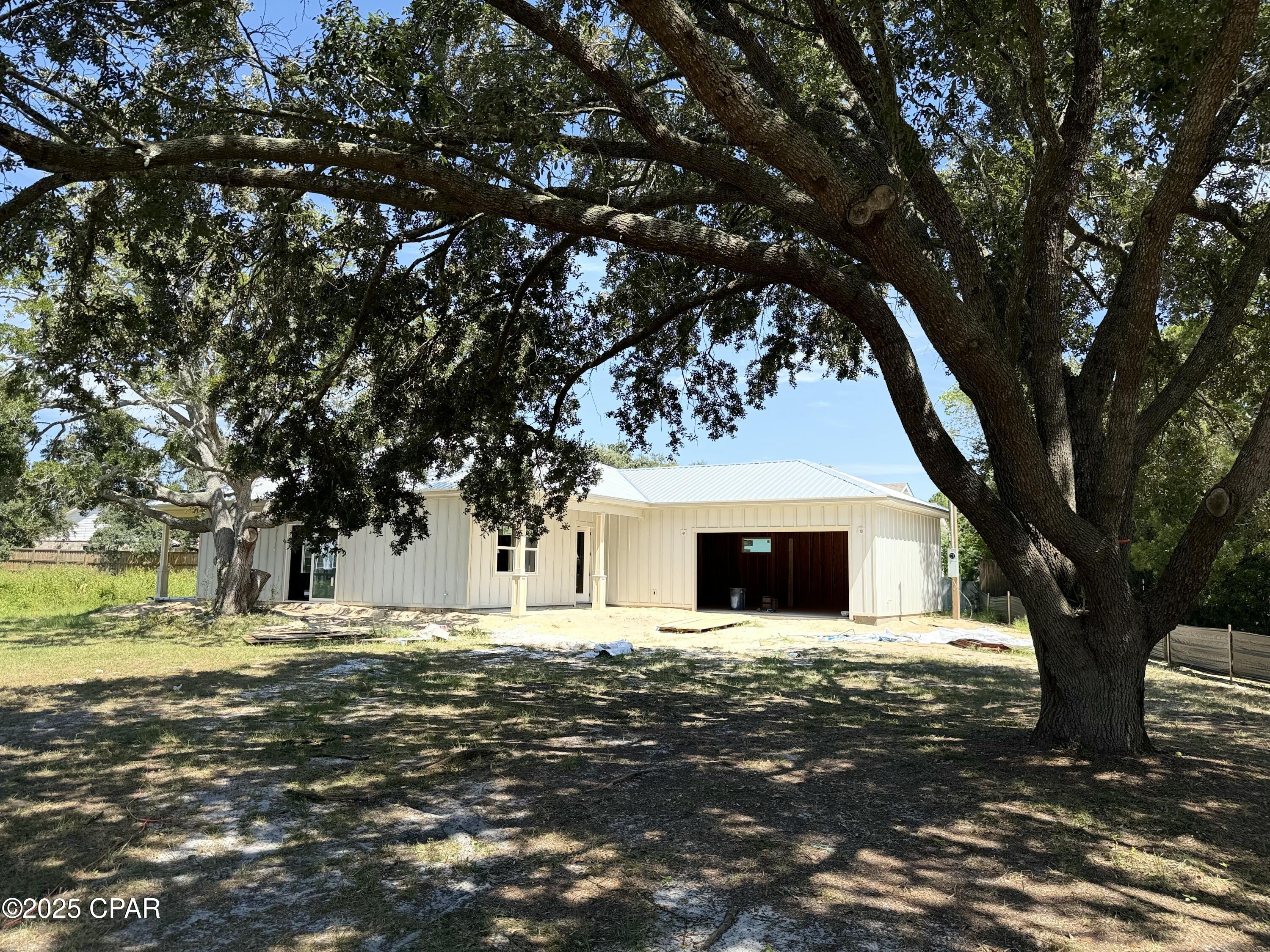 Image 2 For 178 Belaire Drive
