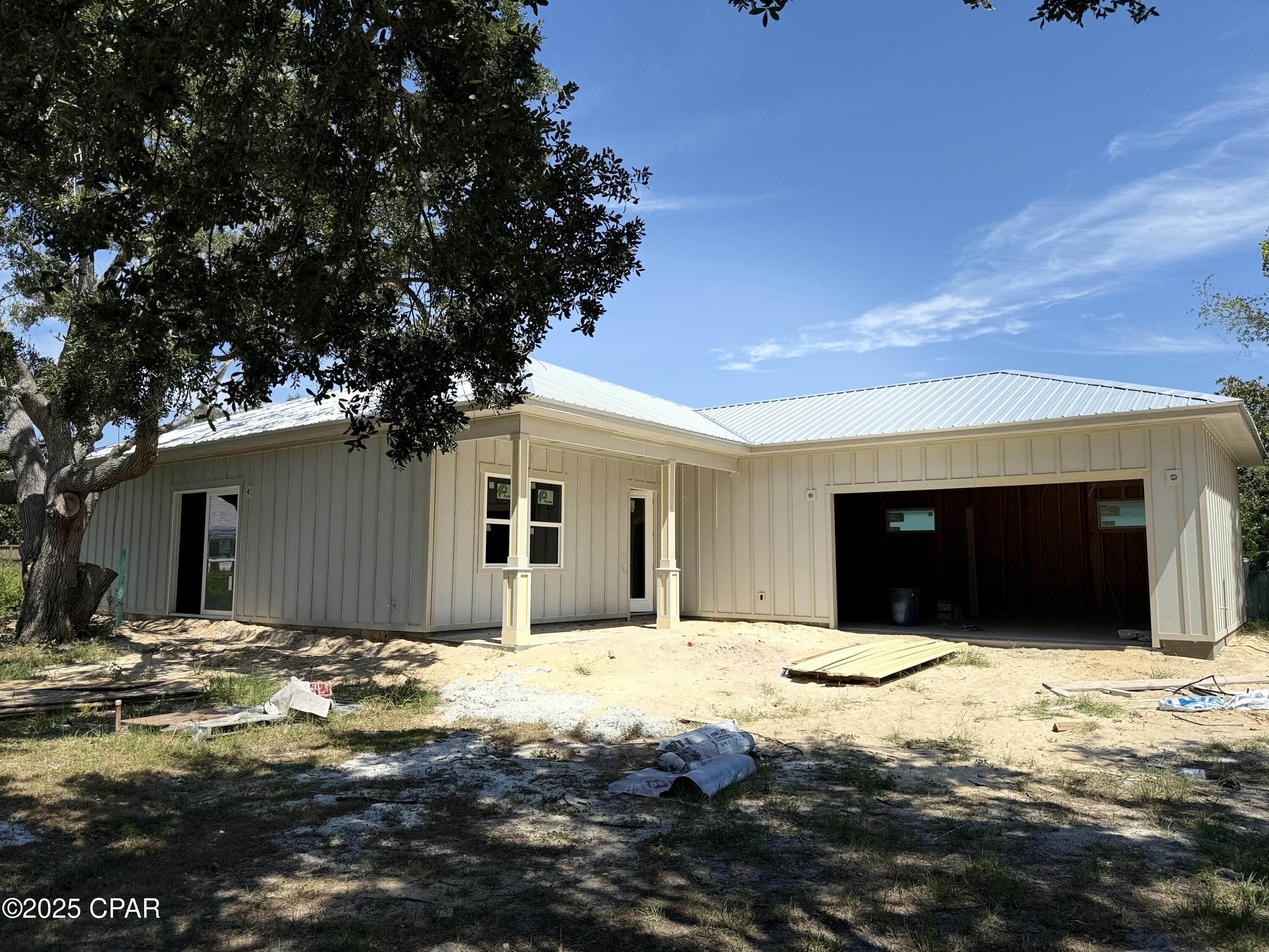 Image 4 For 178 Belaire Drive