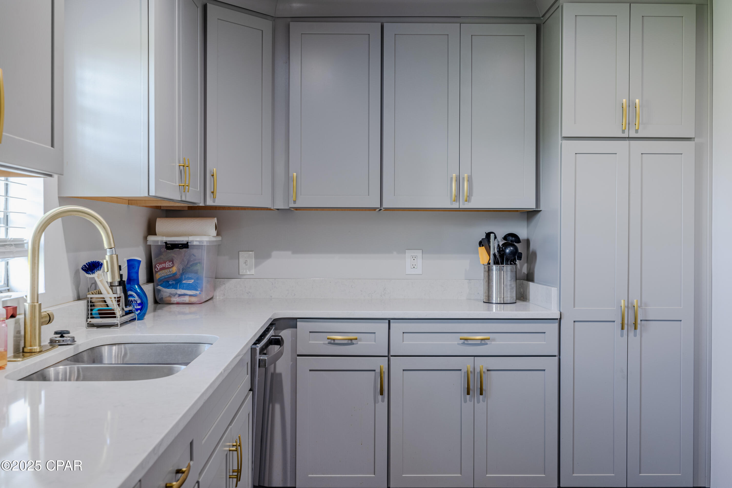 Jpfylaqs7eg7kc6vcrxifjg0vayyy_sgrpfwfwmztau