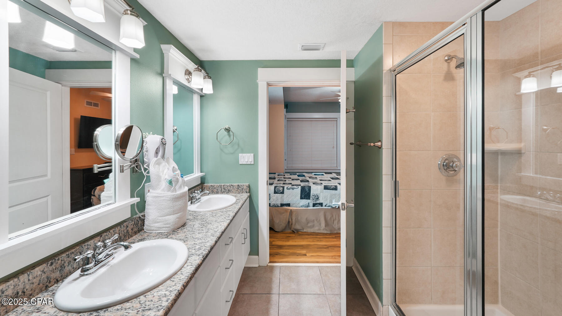 Image 18 For 11800 Front Beach Road 1103