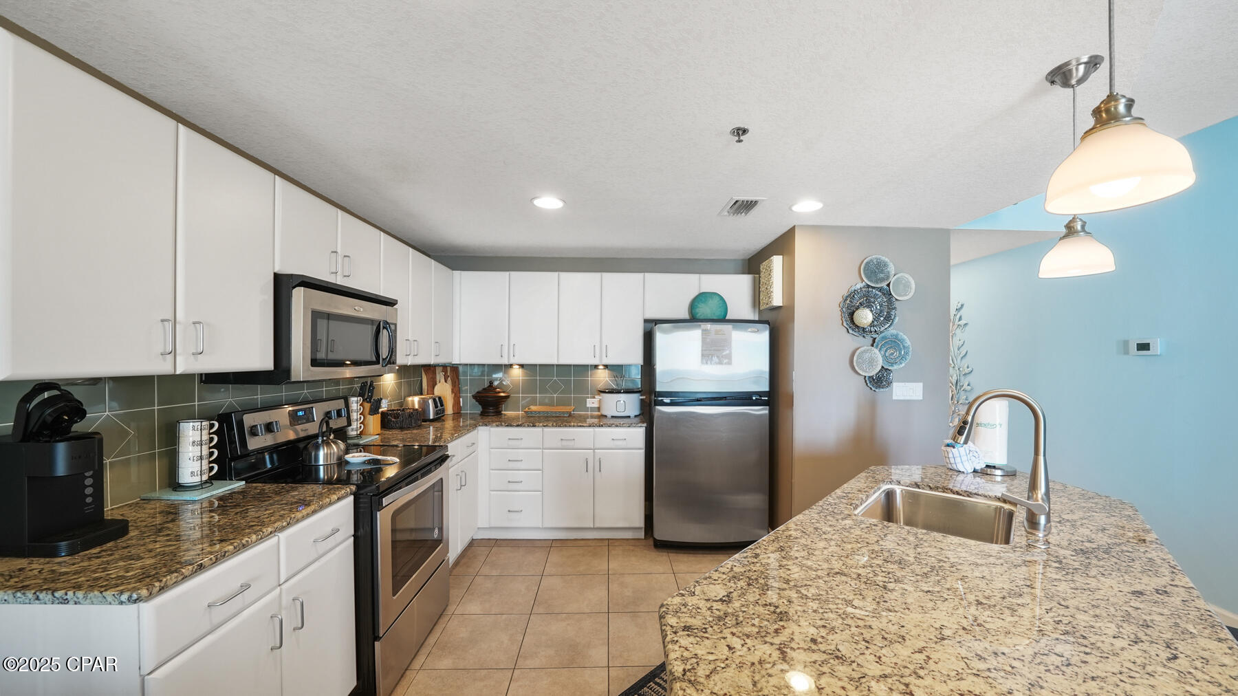 Image 8 For 11800 Front Beach Road 1103