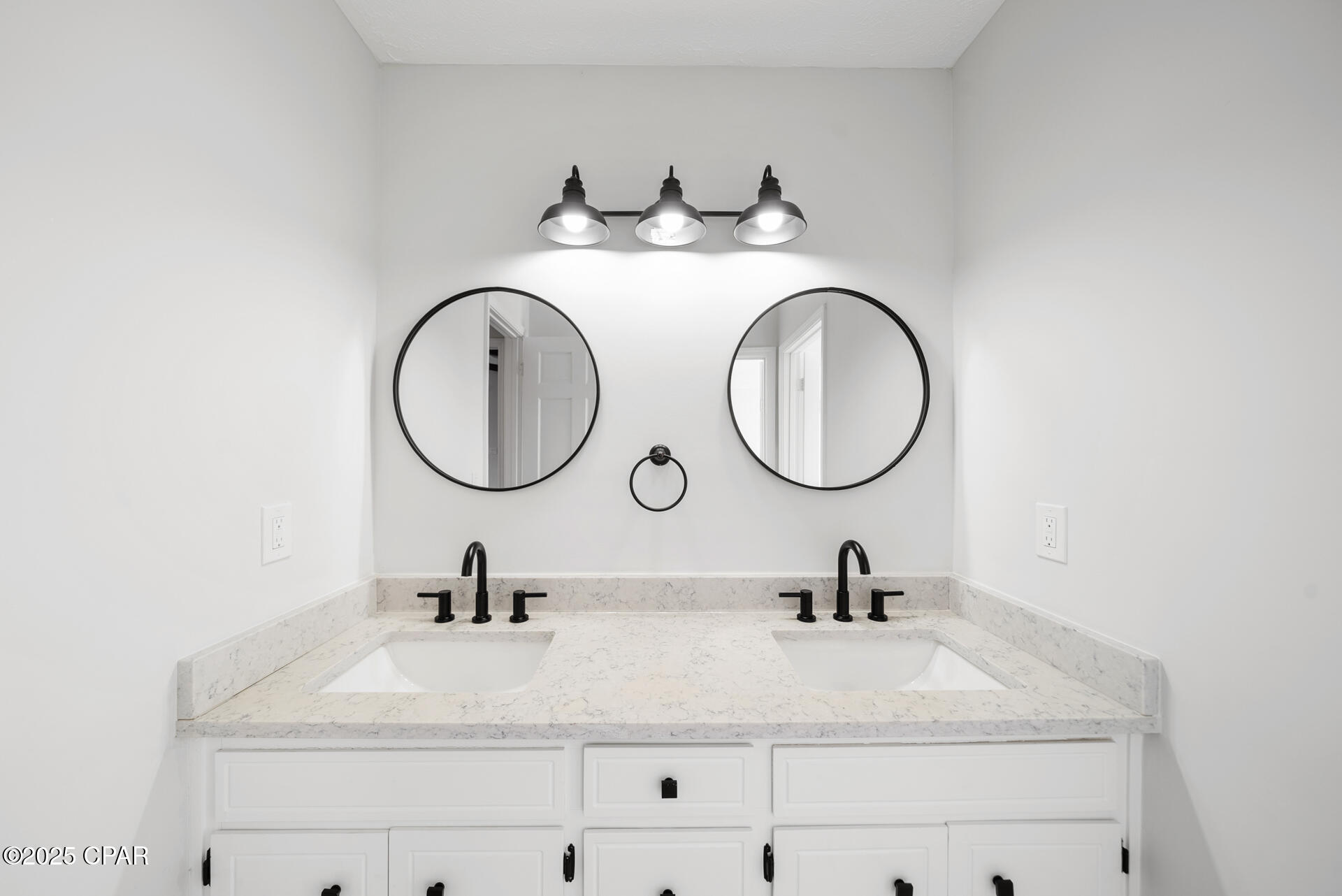 Gmqrpduirzodarxsl_4fd79hiiojhqy4ynb6gghvoy8