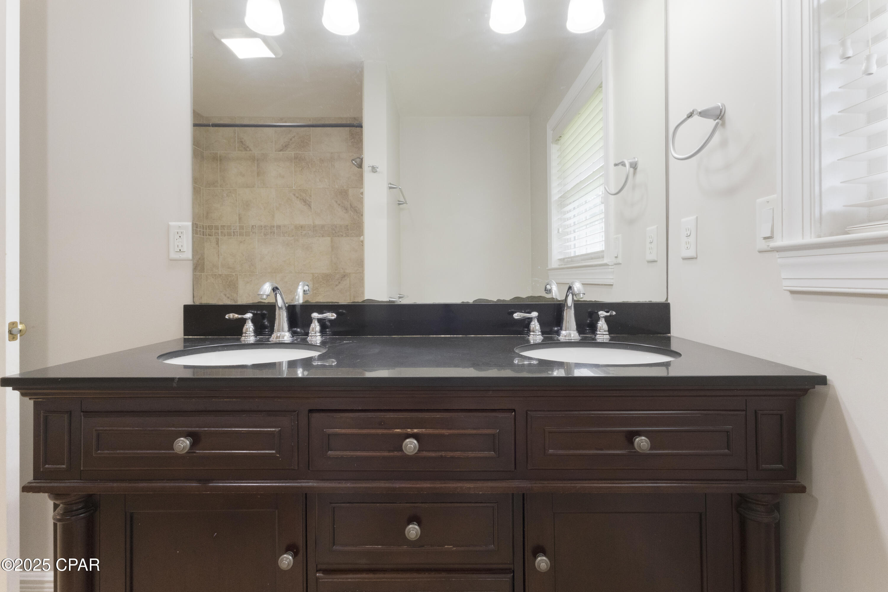 Image 15 For 707 5th Street