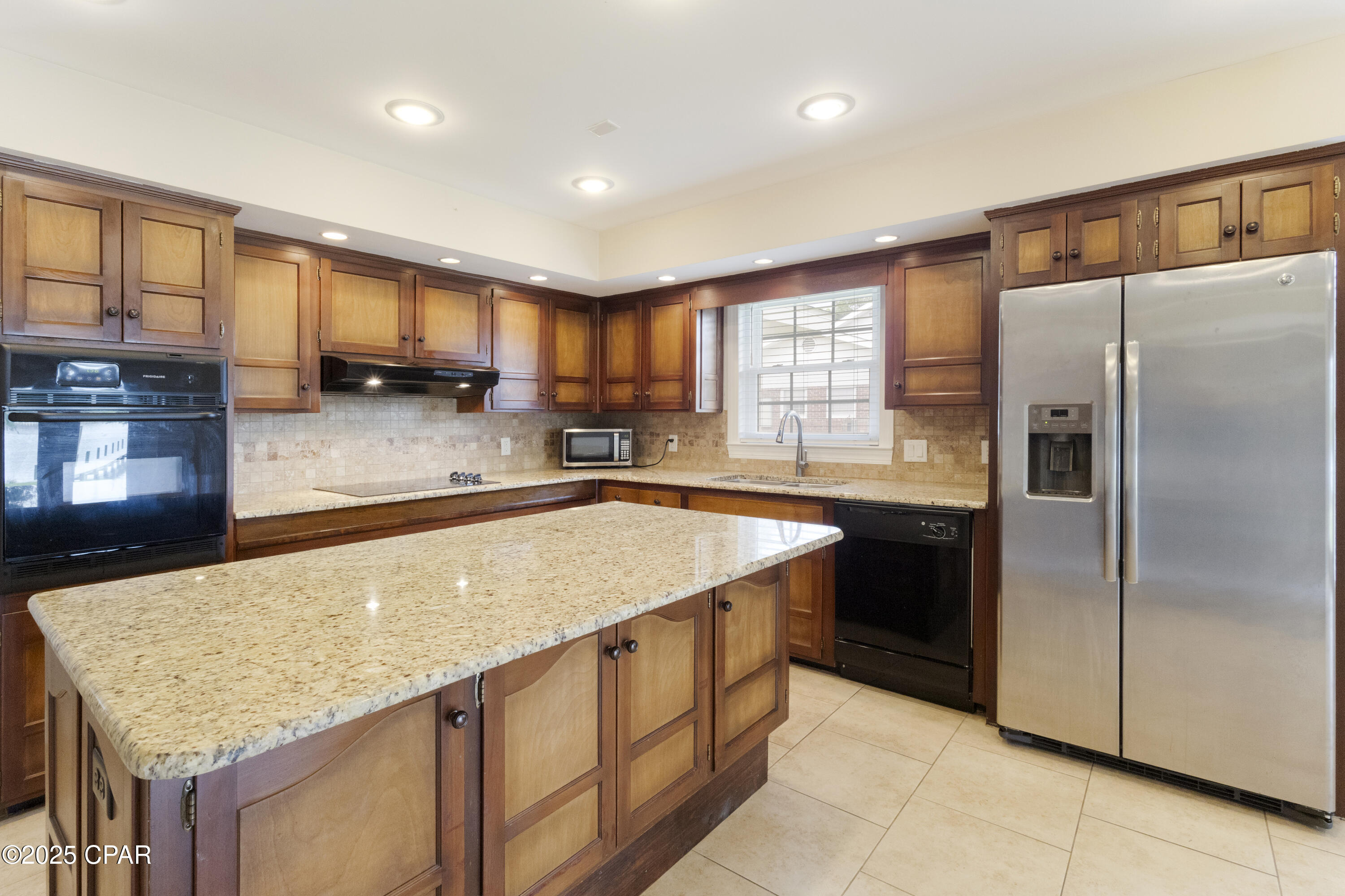 Zqpuwsdpge1l_z9leq9hijrucloqa Oqvzsvkhgyo8a