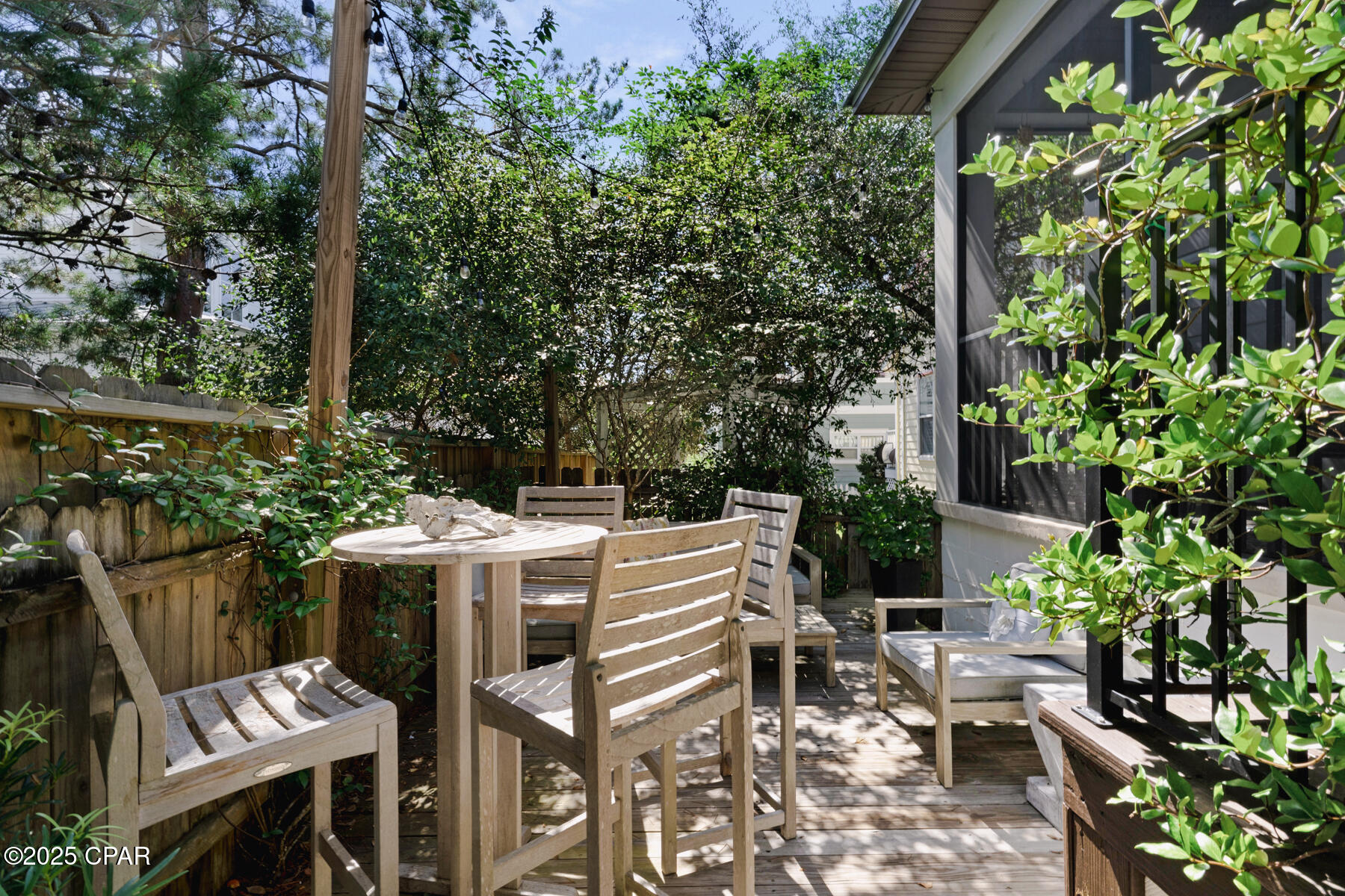 Qcn6ol8zsmvhhc2crvlfuvb01lq8cruzegj 71acdq0