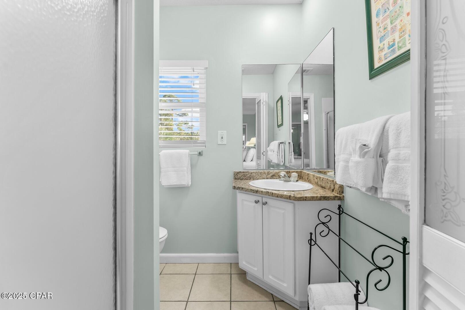 Umouluxjkbkpyjctiikqinazjijorem_dnfcu9c3sbq